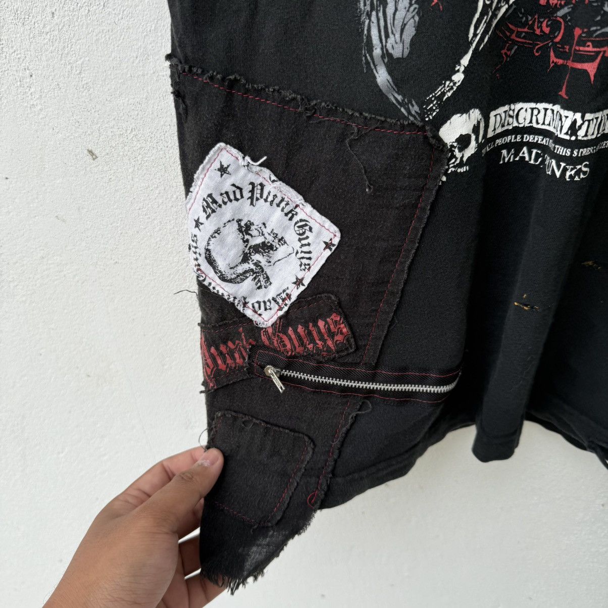 Seditionaries Vintage Mad Punk Gothic Cross Bondage Shirt Size US L / EU 52-54 / 3 - 9 Thumbnail