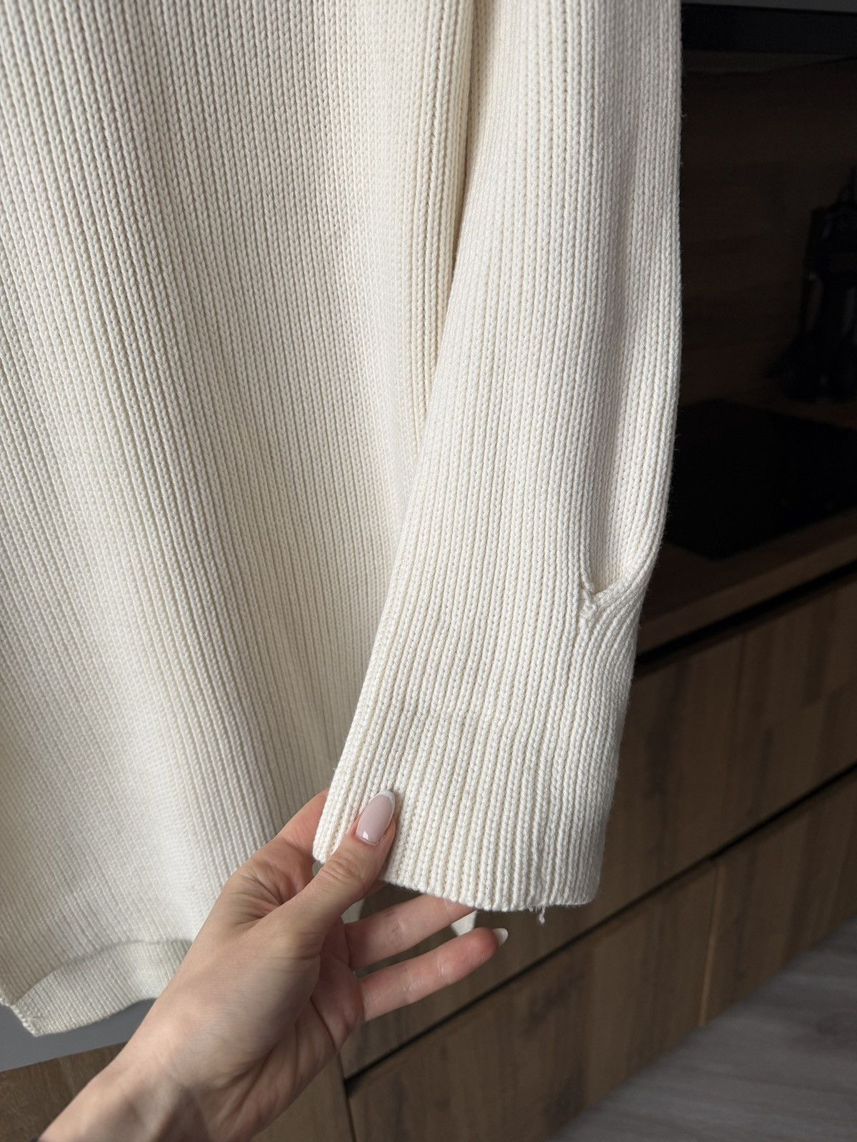 The Row The Row Knit Bell Sleeve Long Ivory Wool Sweater Size S / US 4 / IT 40 - 3 Thumbnail