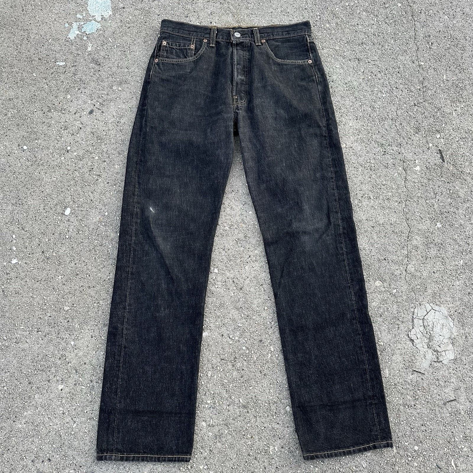 Essentials × Levi's × Vintage Vintage 90s Levi’s 501 Straight Black Denim Jeans 32x32 Size US 32 / EU 48 - 1 Thumbnail