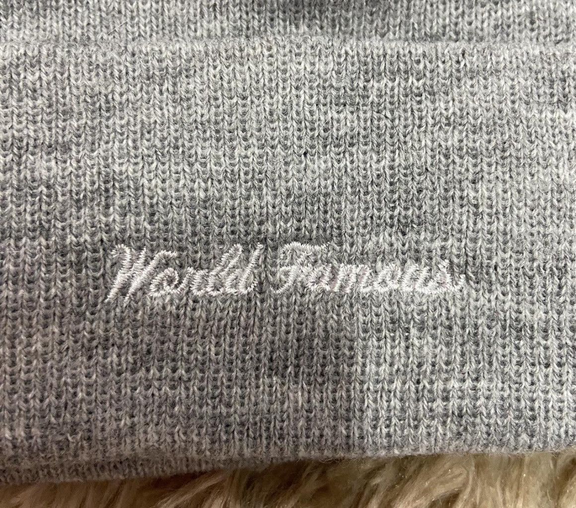 New Era × Supreme Supreme New Era box logo grey & red world famous beanie Size ONE SIZE - 5 Thumbnail