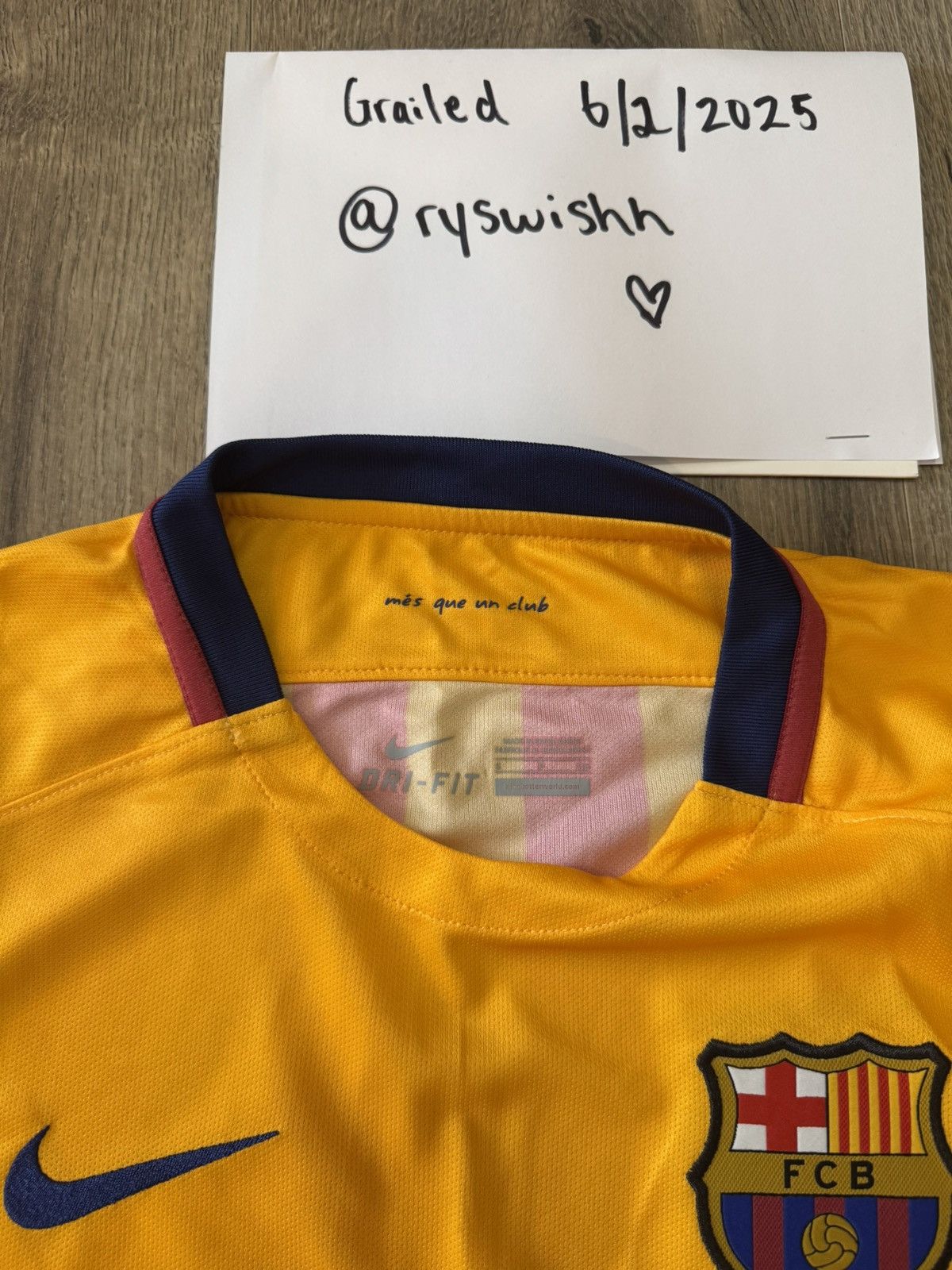 Other Barcelona FC Soccer Jersey Kit Size US S / EU 44-46 / 1 - 2 Thumbnail