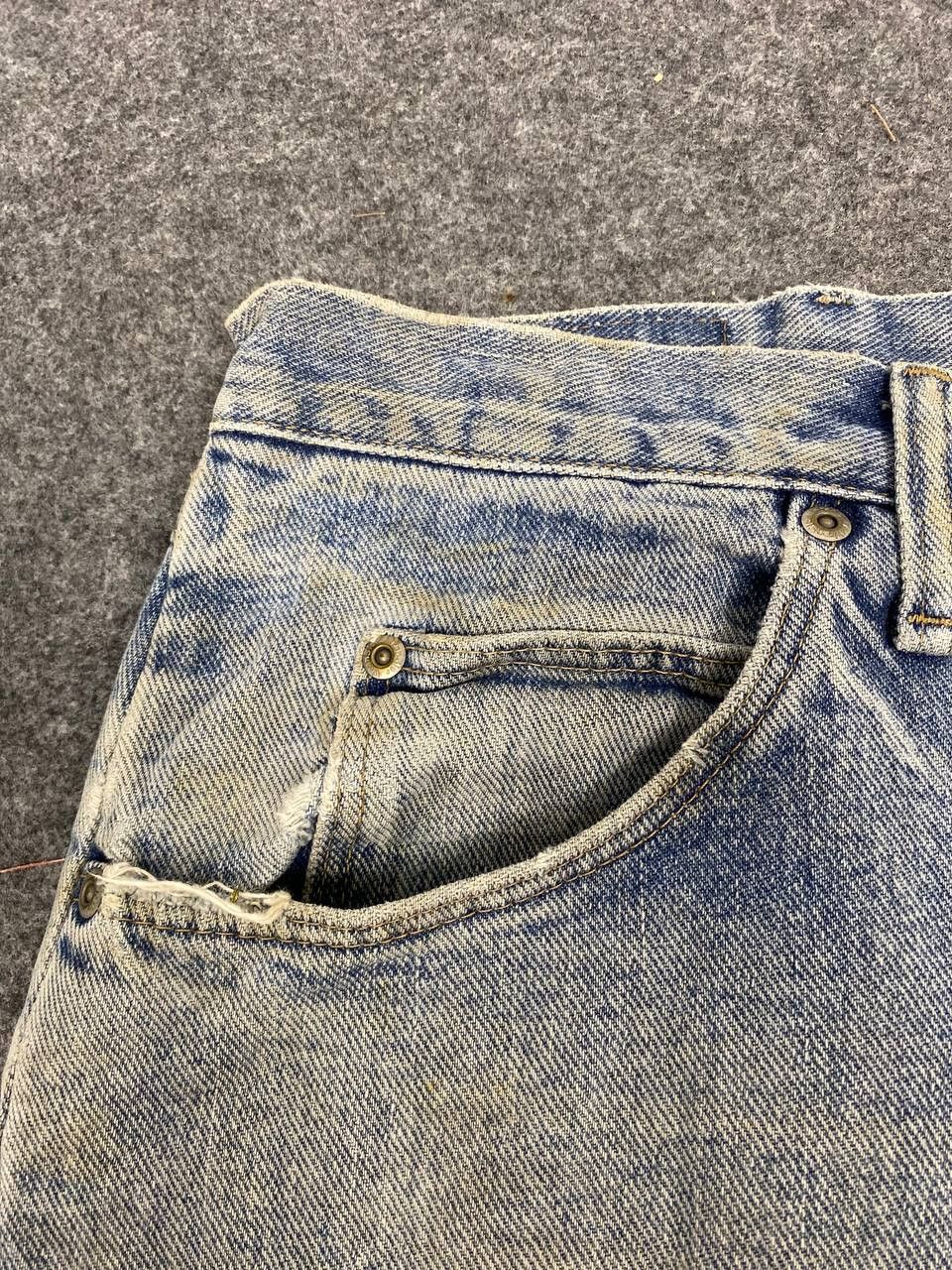 Wrangler vintage wrangler light wash distressed denim nice design Size US 38 / EU 54 - 10 Thumbnail