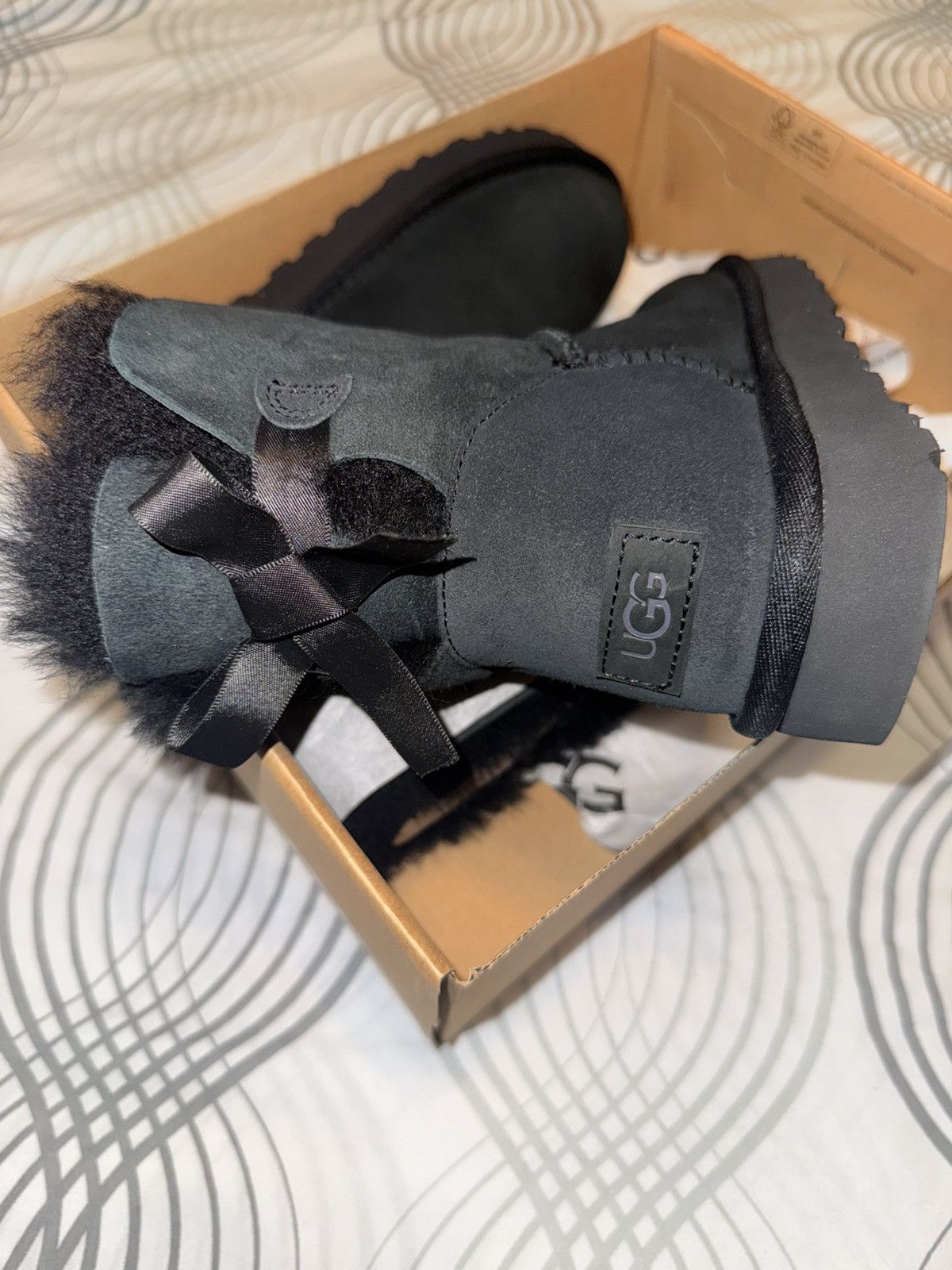 Ugg UGG Mini Bailey Bow II Boot’s Size US 7 / IT 37 - 1 Thumbnail