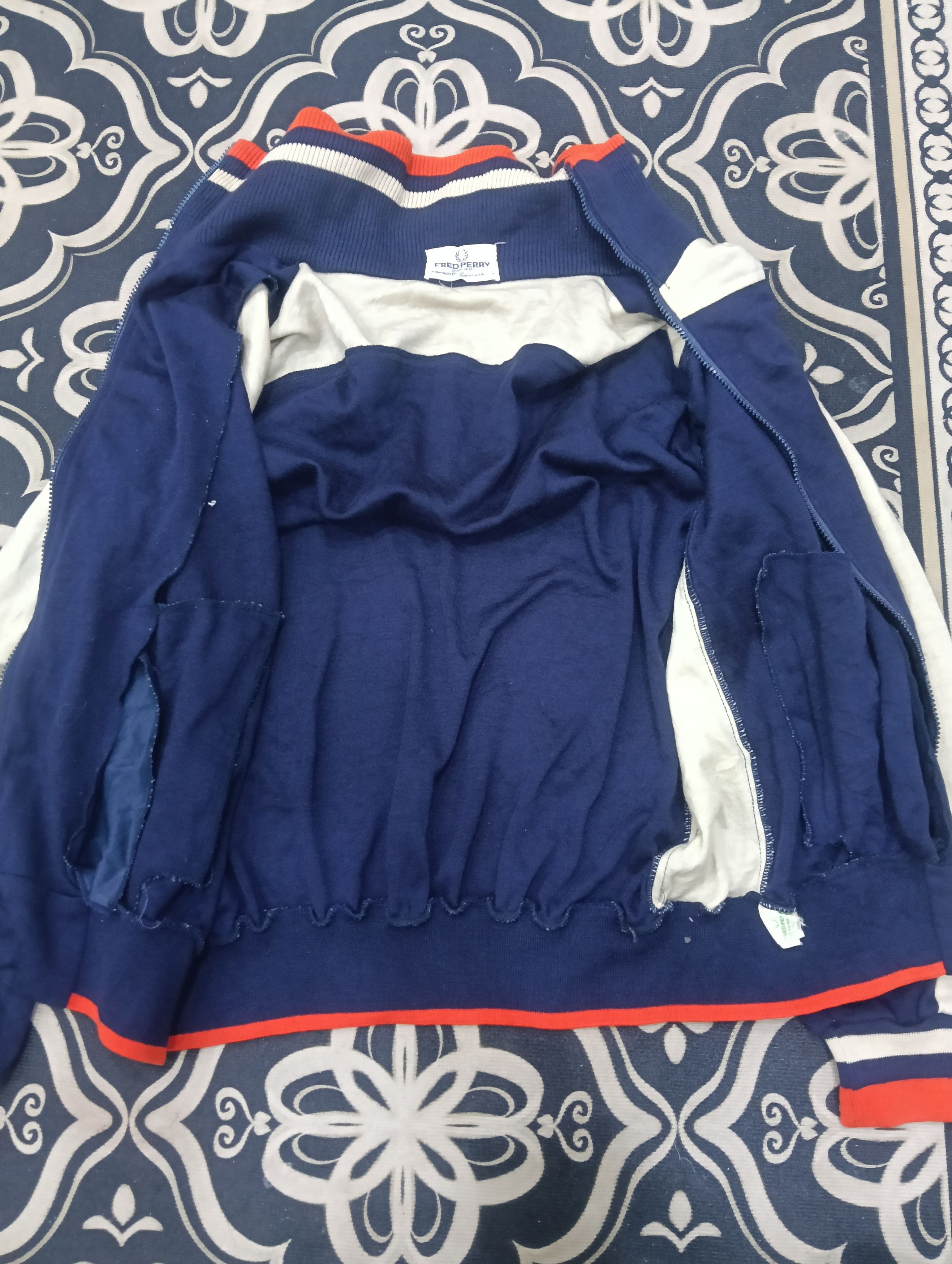 Fred Perry Rare Fred Perry Tracktop Style Size US XL / EU 56 / 4 - 5 Thumbnail