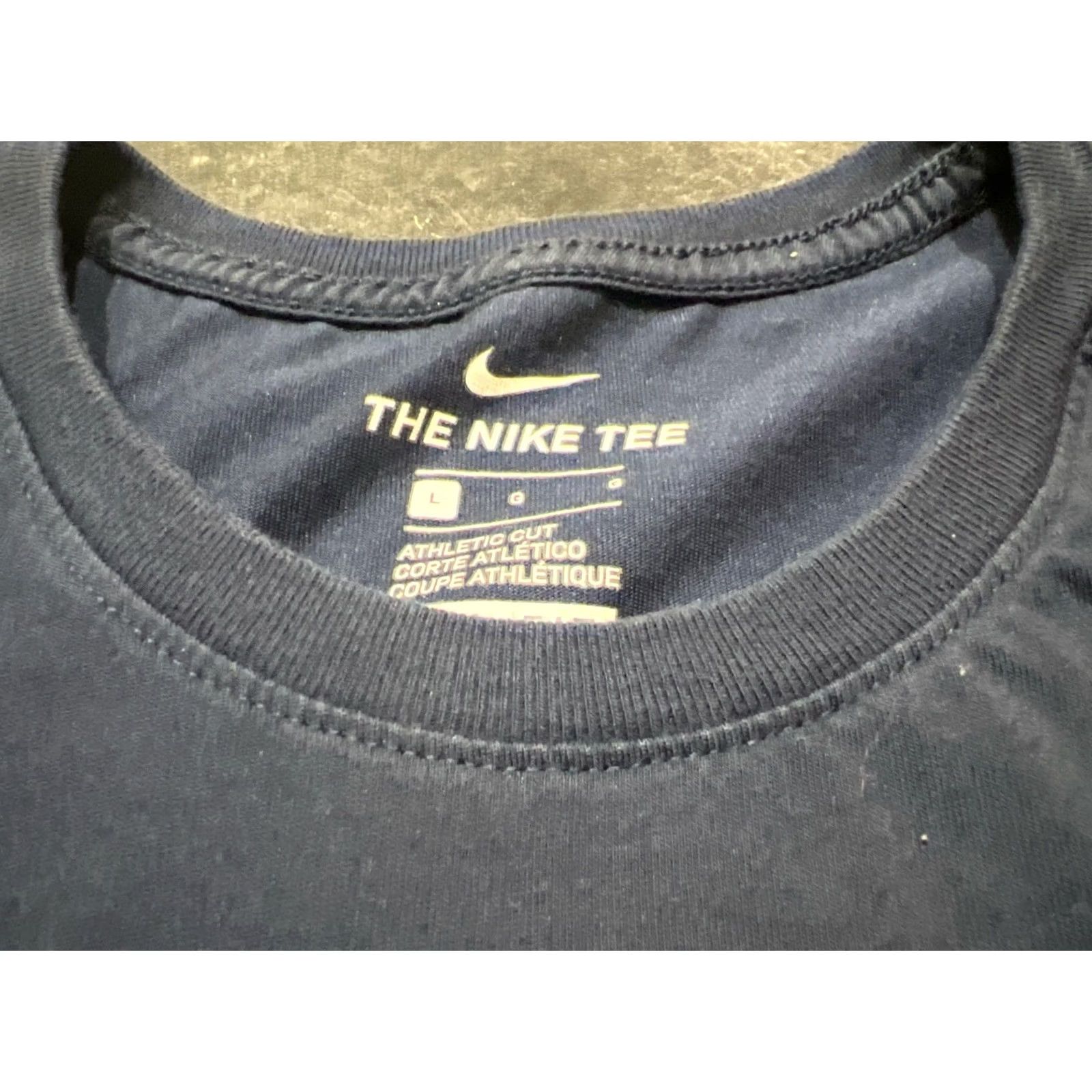 Nike Nike Shirt Mens L Blue Short Sleeve Crew Nike Swoosh Logo 90s Nike Air Max 90s Mens Regular Fit Size US L / EU 52-54 / 3 - 6 Thumbnail