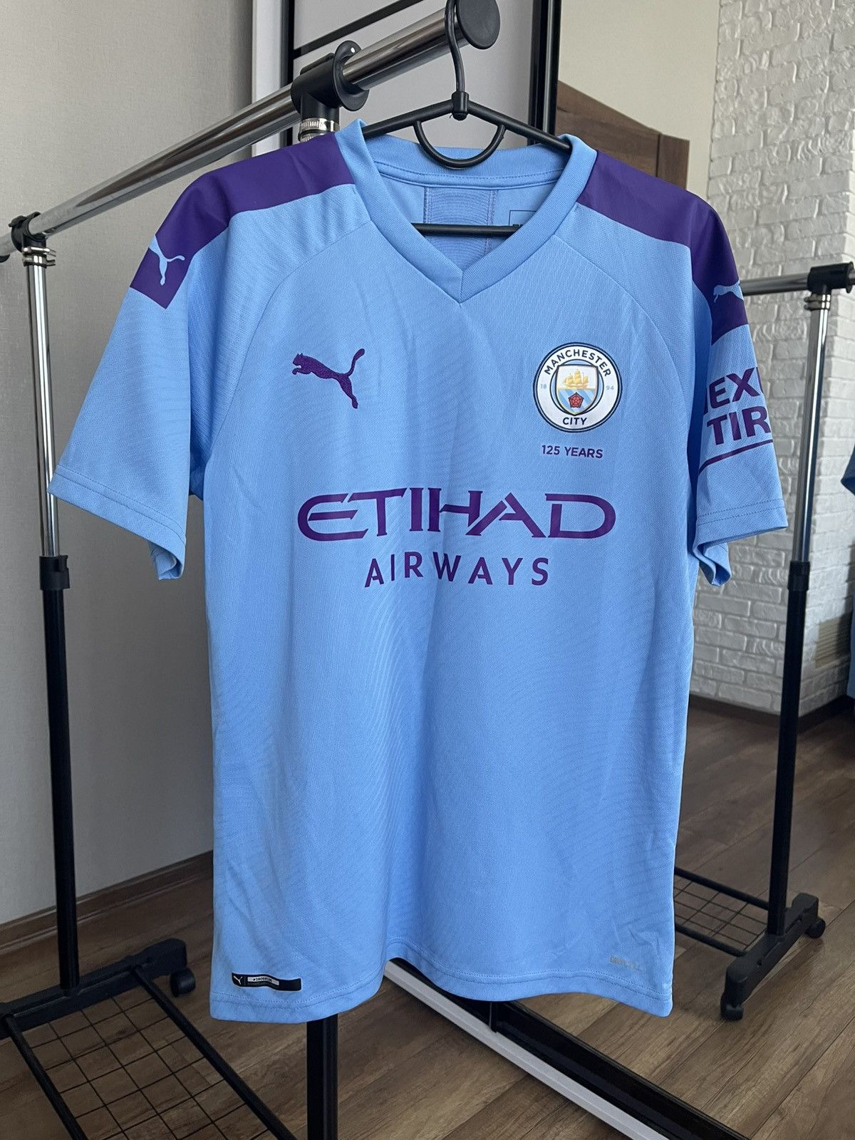Puma 2019/2020 Puma Manchester City Soccer Jersey T-Shirt Tee Size US S / EU 44-46 / 1 - 3 Thumbnail