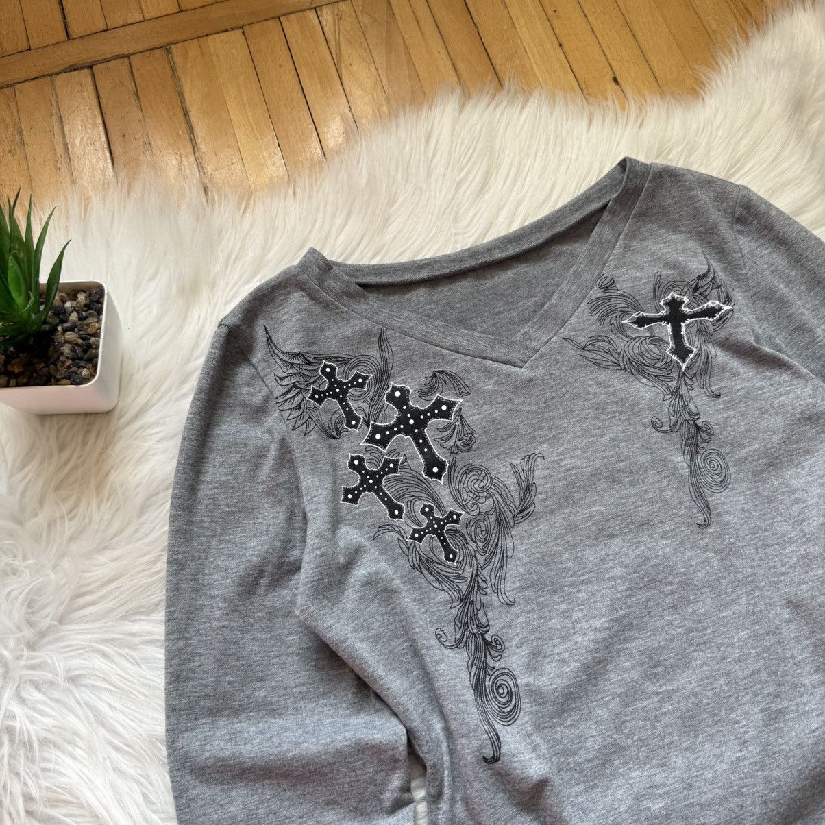 Hysteric Glamour 📌 Vintage Y2k Rare Cross Gothic V-Neck Long Sleeve 00’s Size L / US 10 / IT 46 - 2 Thumbnail