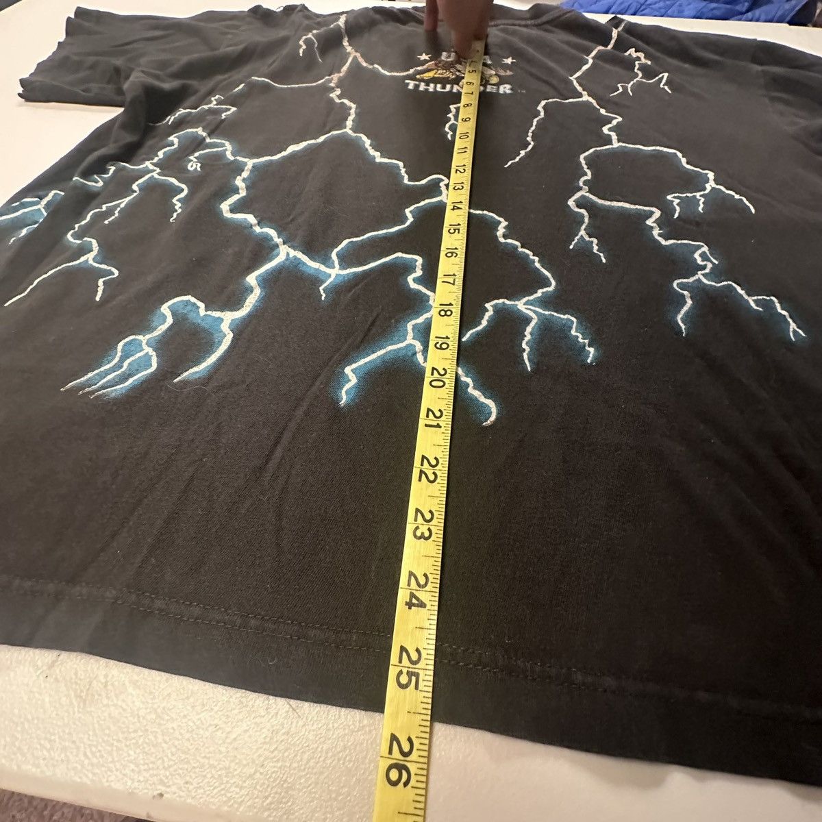 Vintage Vintage 90s American Thunder Panther Lightning t-shirt Size US XL / EU 56 / 4 - 9 Thumbnail