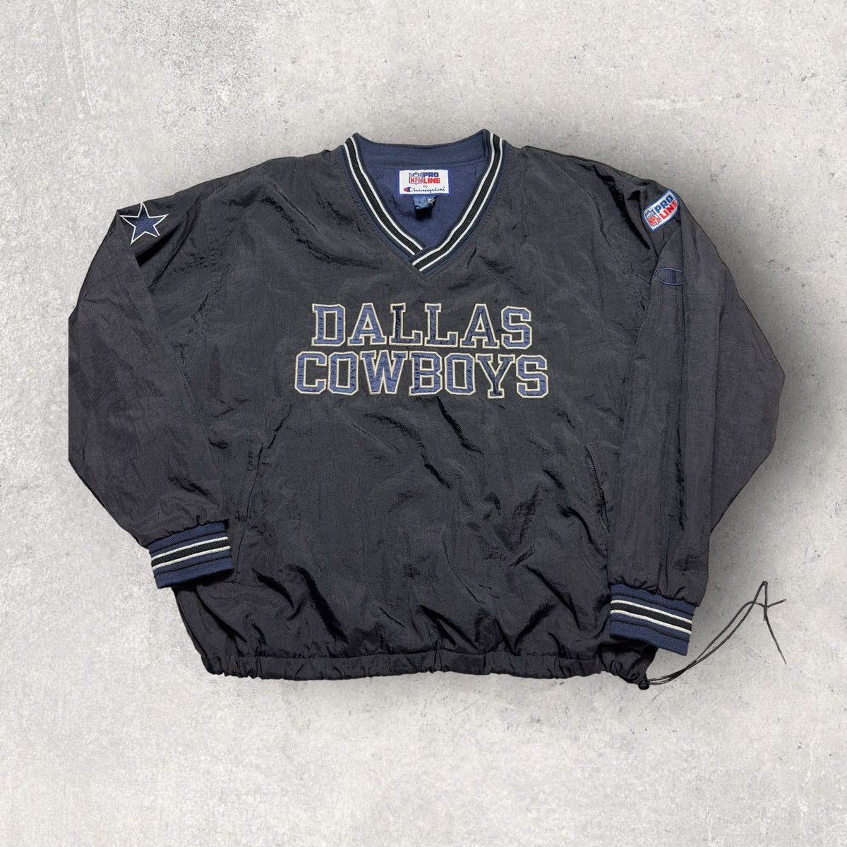 Cowboys windbreaker hotsell