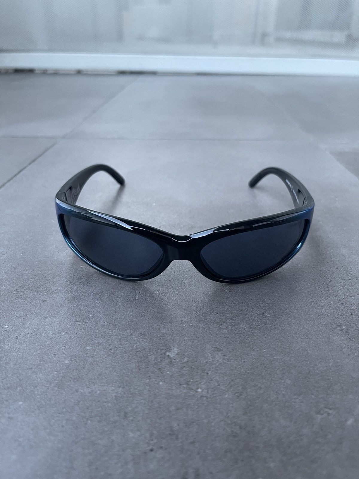 Arnette Arnette Catfish 4302-2818/80 Ombre Black Blue Sunglasses Size ONE SIZE - 8 Thumbnail