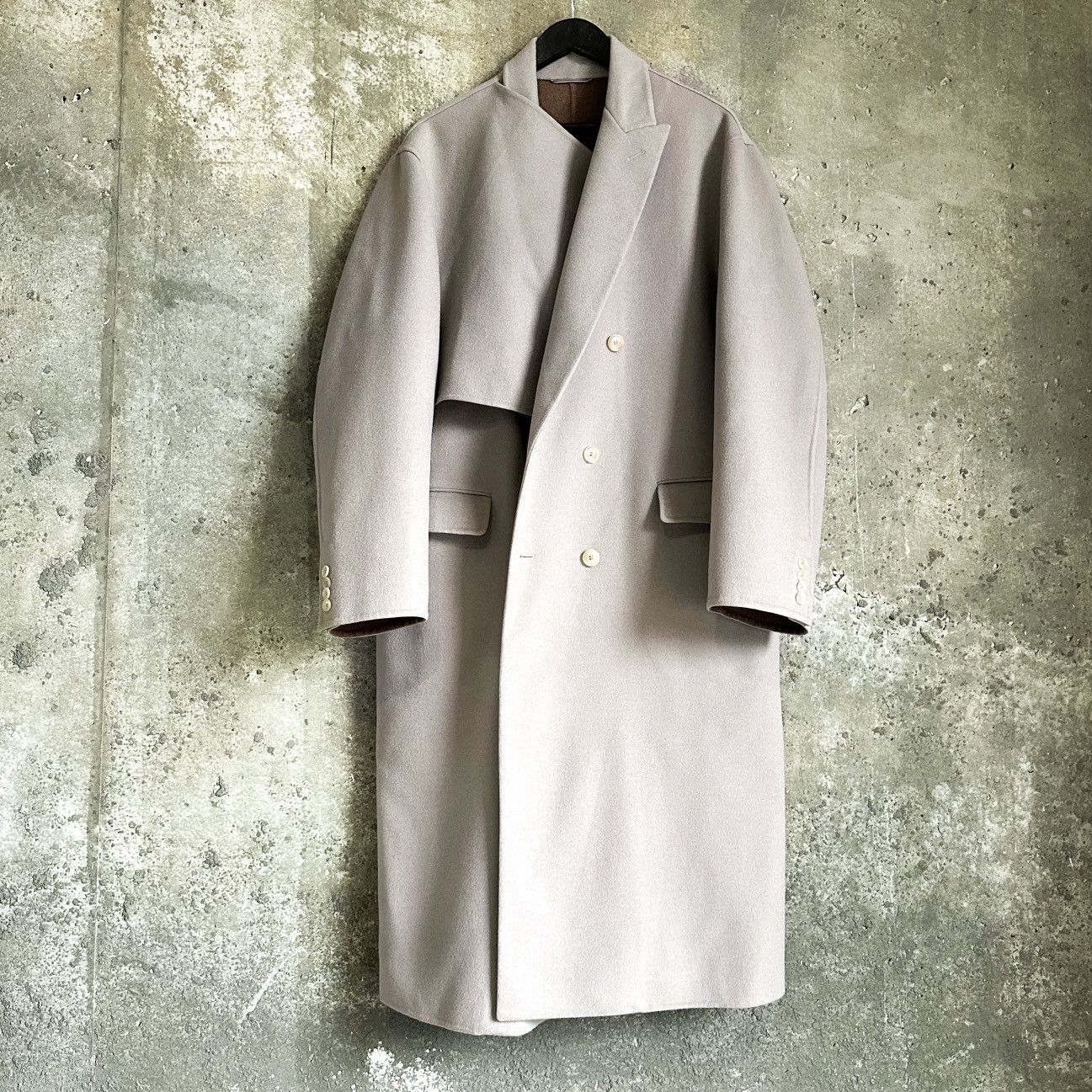 RUNWAY FW19 Cashmere Double Breasted Asymmetrical Flap Coat