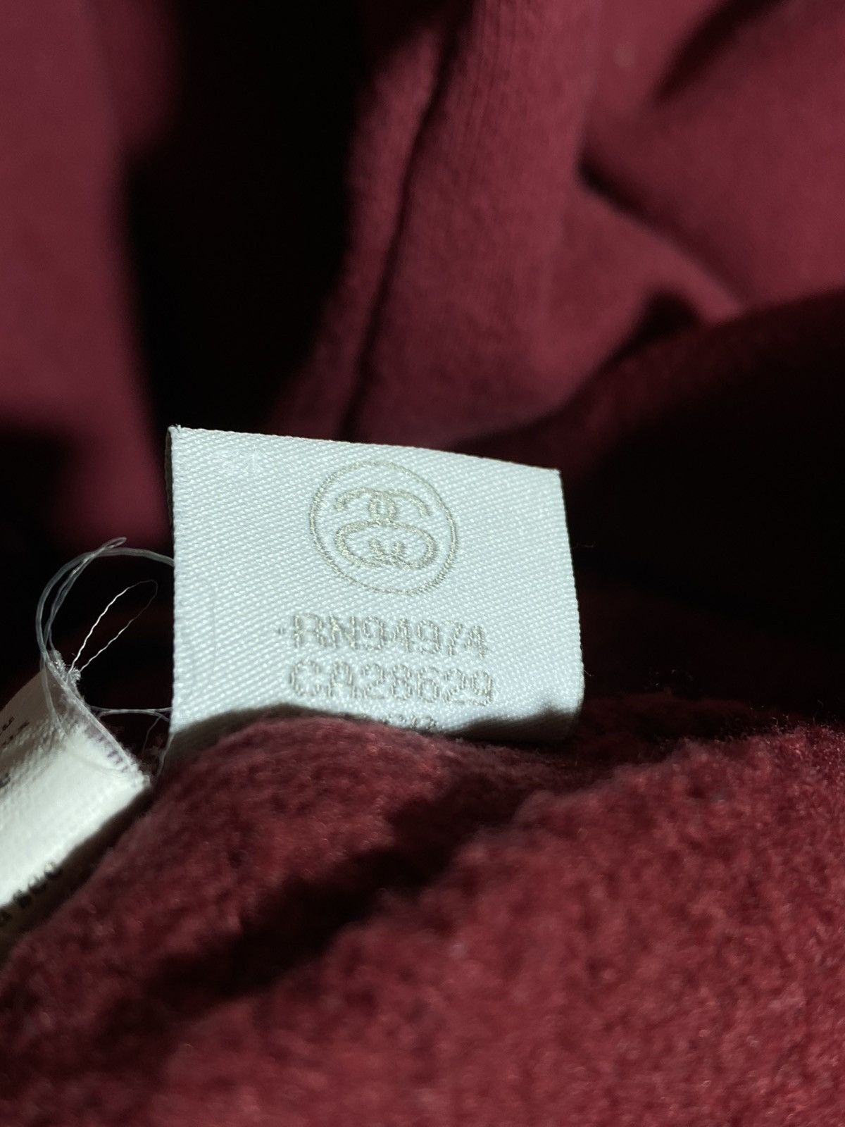 Stussy 🔥 STÜSSY WORLD TOUR CREWNECK BURGUNDY NYC LA PARIS VIBES Size US L / EU 52-54 / 3 - 18 Thumbnail