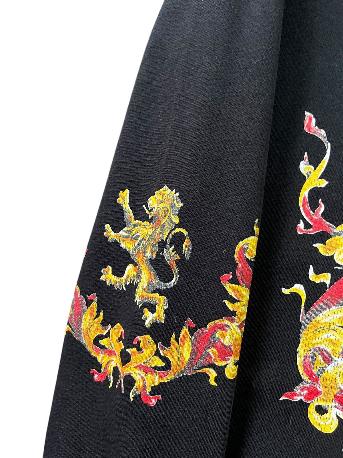 Dolce & Gabbana Dolce & Gabbana black sweatshirt Heraldic Sicilia print Size US S / EU 44-46 / 1 - 3 Thumbnail