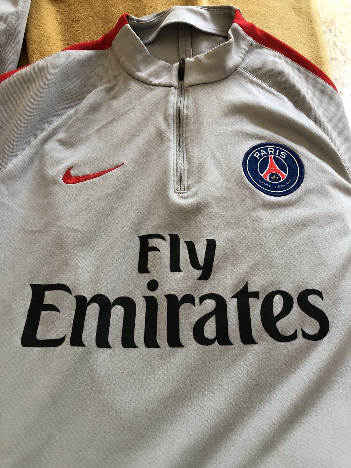 Nike PARIS SAINT GERMAIN NIKE SOCCER VINTAGE FOOTBALL SWEATSHIRT Size US L / EU 52-54 / 3 - 2 Thumbnail