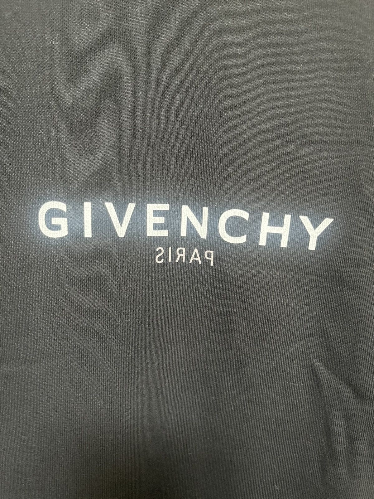 Givenchy Givenchy Sweatshirt Sz L Size US L / EU 52-54 / 3 - 3 Thumbnail