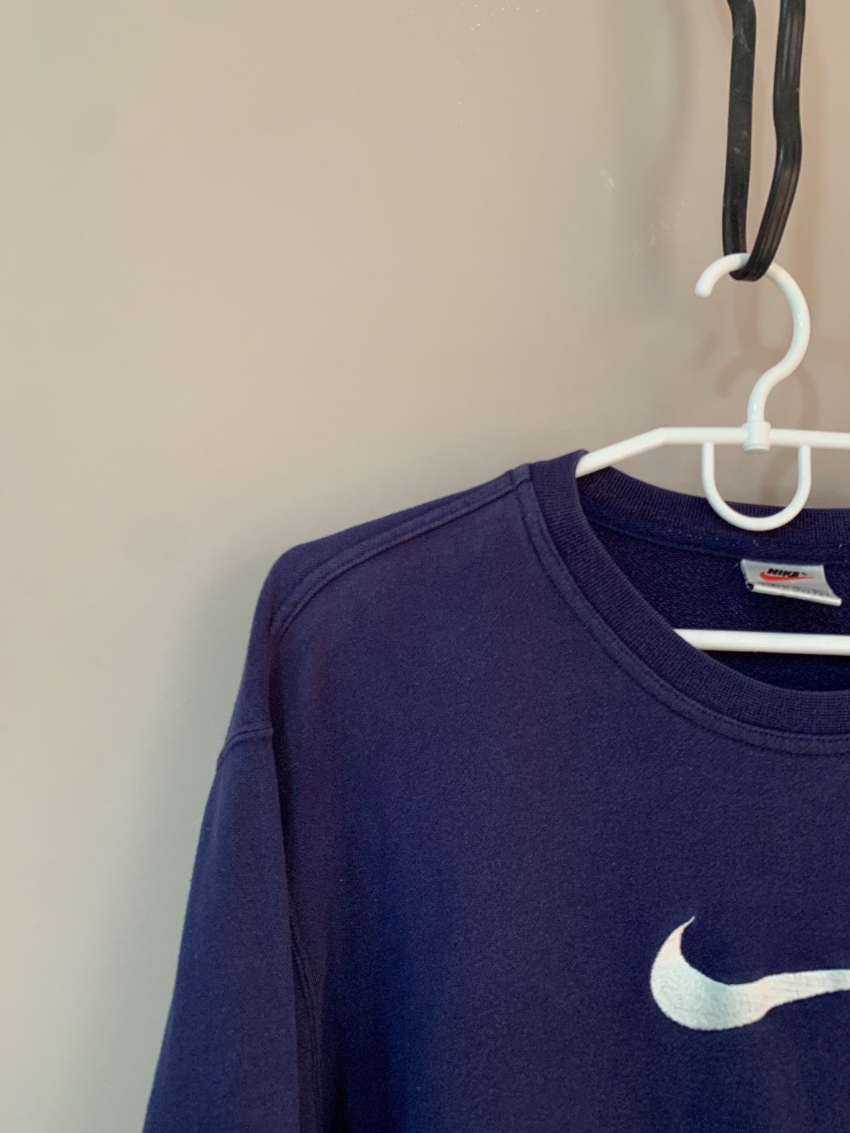 Vintage Womens Nike Vintage 90s Swoosh Sweatshirt Retro Size M Size M / US 6-8 / IT 42-44 - 3 Thumbnail