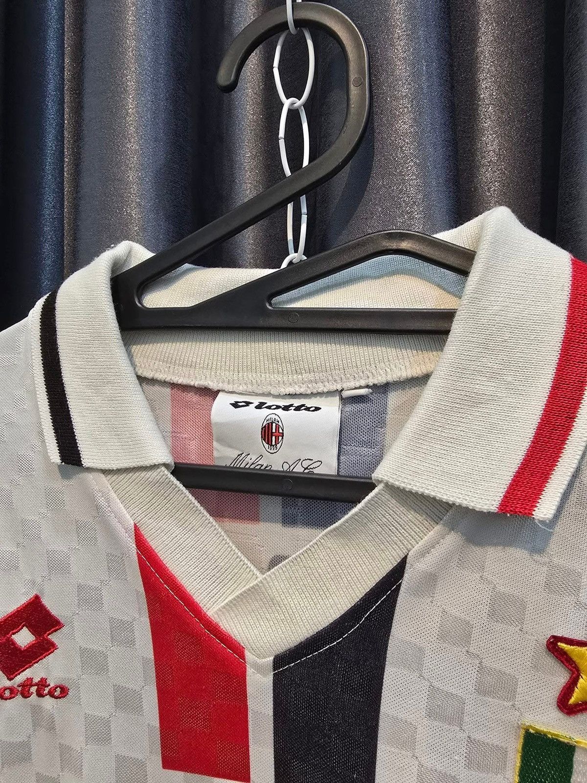 Lotto Sport × Vintage AC Milan Away 1995/1996 Original Size US M / EU 48-50 / 2 - 5 Thumbnail
