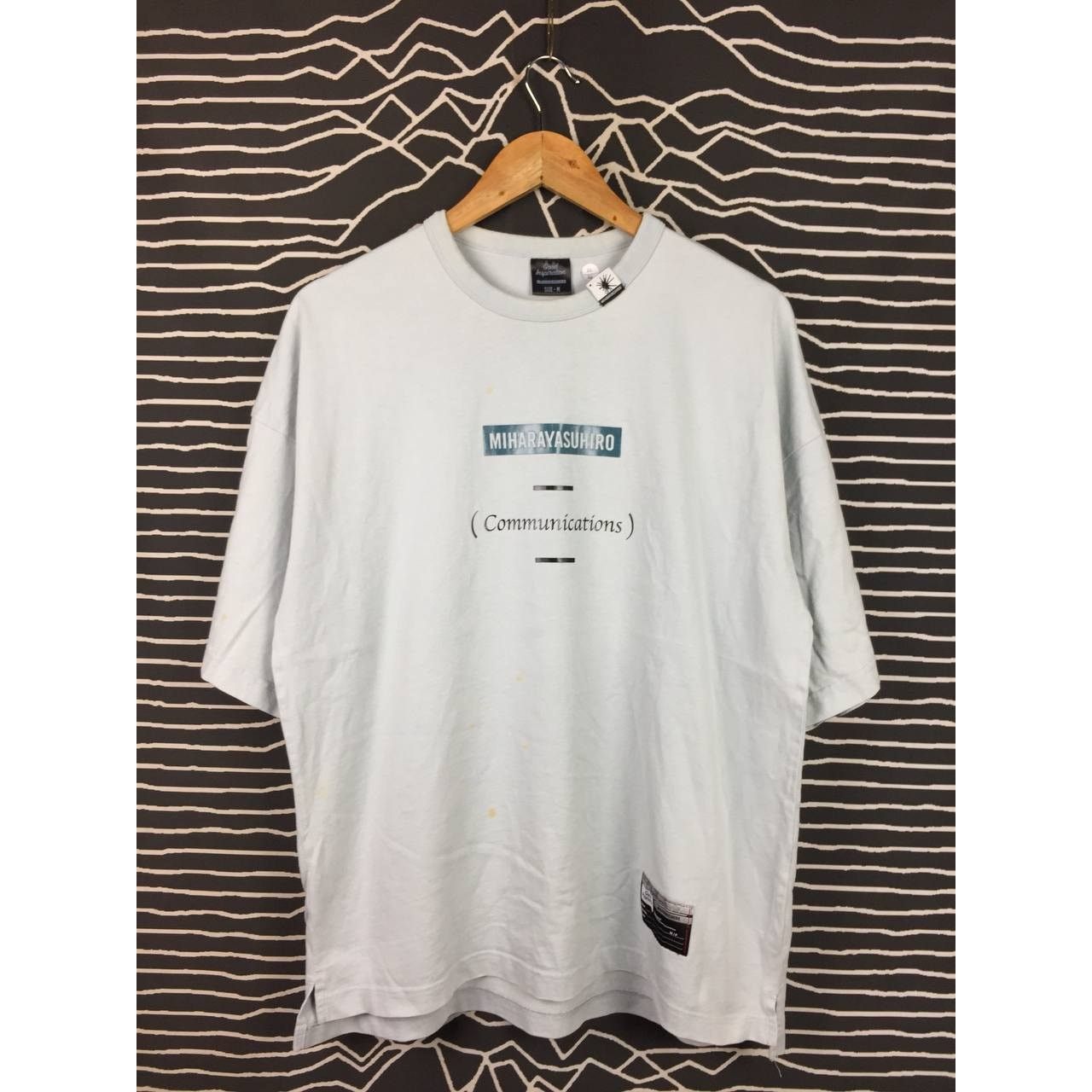 GU × Japanese Brand × Maison MIHARA YASUHIRO Miharayasuhiro X GU Good Inspiration Tee Size US M / EU 48-50 / 2 - 1 Thumbnail