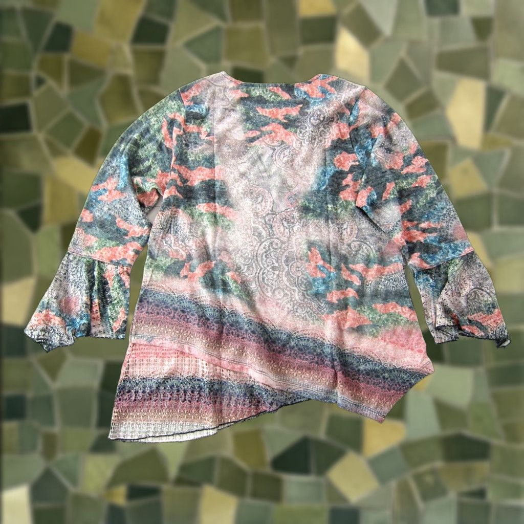 Vintage NWT One World Blouse Shirt 1X Pink Paisley Stretch Long Flare Sleeve V-Neck Top Womens Size XL / US 12-14 / IT 48-50 - 1 Thumbnail