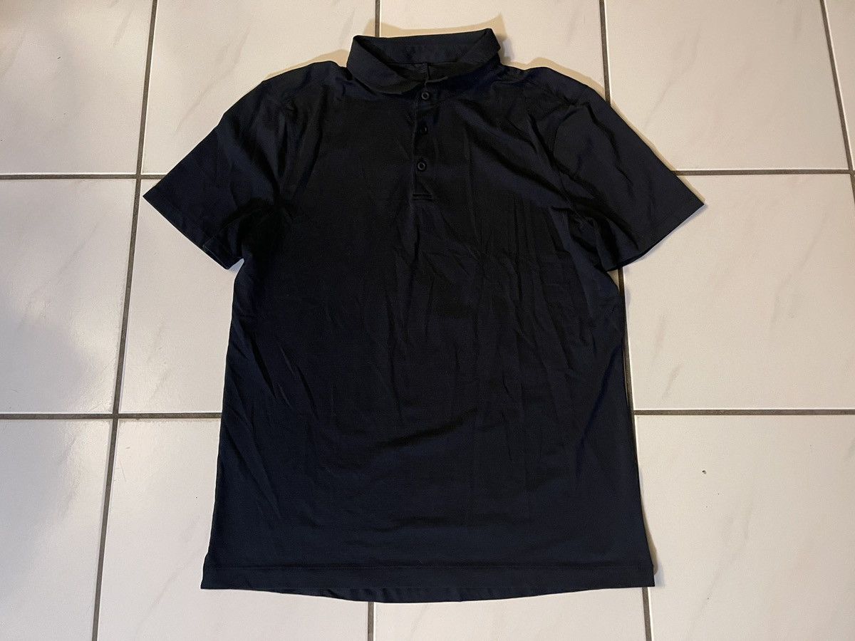 Lululemon Lululemon Evolution Polo Shirt Mens Large Navy Blue Stetch Size US L / EU 52-54 / 3 - 1 Thumbnail