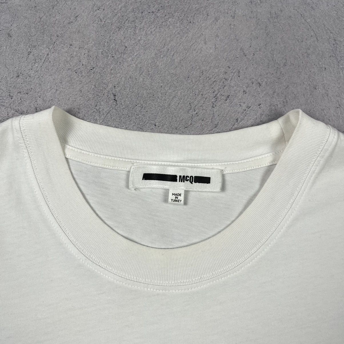 Alexander McQueen Designer Alexander McQueen MCQ big logo tee Size US L / EU 52-54 / 3 - 4 Thumbnail