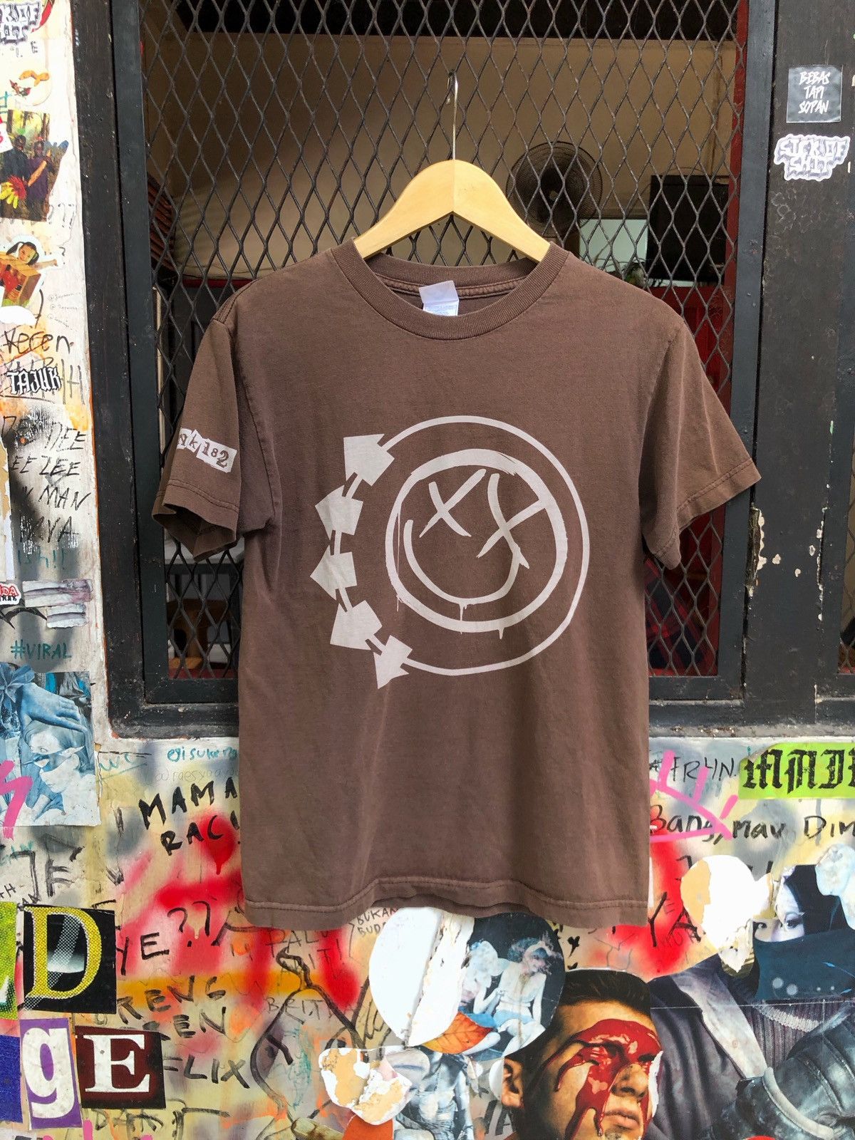 Band Tees × Vintage VINTAGE BLINK 182 FADED SHIRT Size US S / EU 44-46 / 1 - 1 Thumbnail