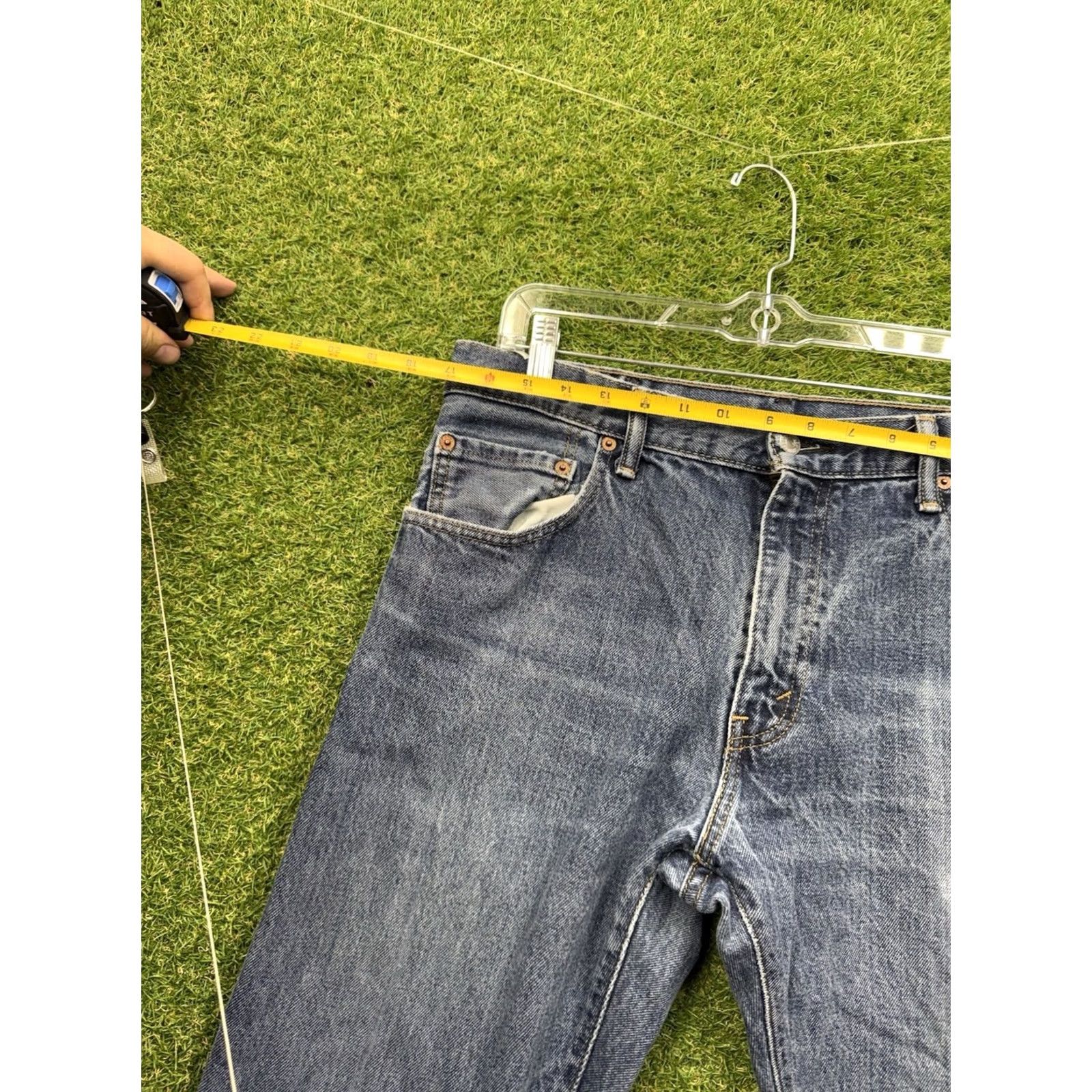 Levi's Levis 517 Jeans Mens 34x32 Medium Wash Bootcut Denim Cowboy Western Workwear Jeans Size US 34 / EU 50 - 3 Thumbnail