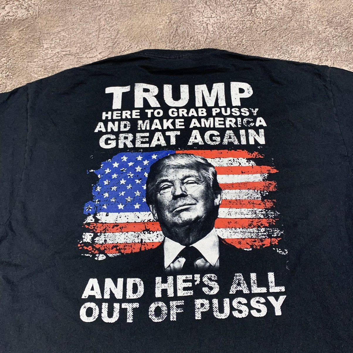 Vintage VINTAGE Y2K HUMOR TEE FUCK DONALD TRAMP HES PUSSY USA 90s Size US XL / EU 56 / 4 - 4 Thumbnail