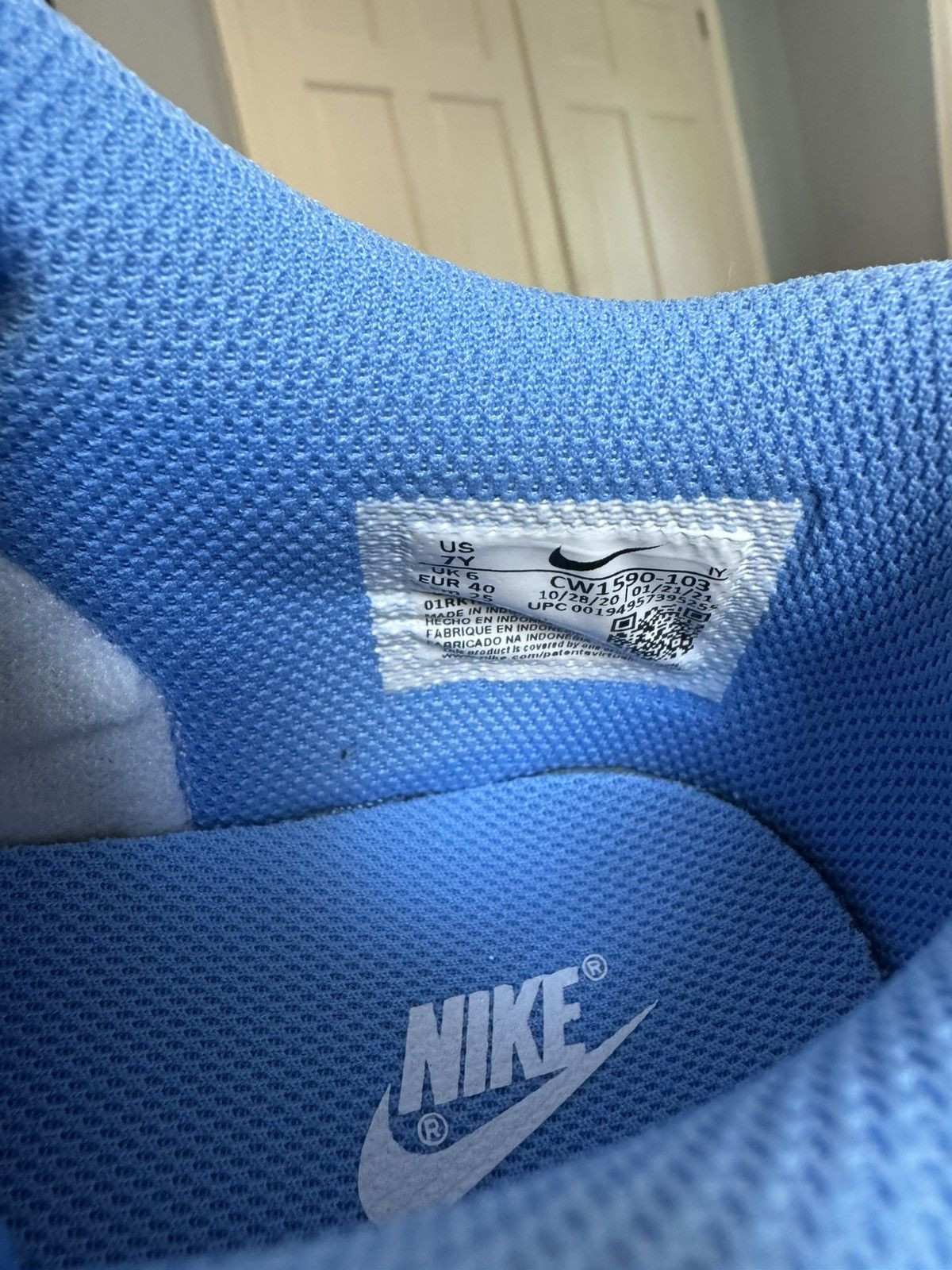 Nike Nike Dunk Low GS University Blue 7Y Size US 7 / EU 40 - 6 Thumbnail