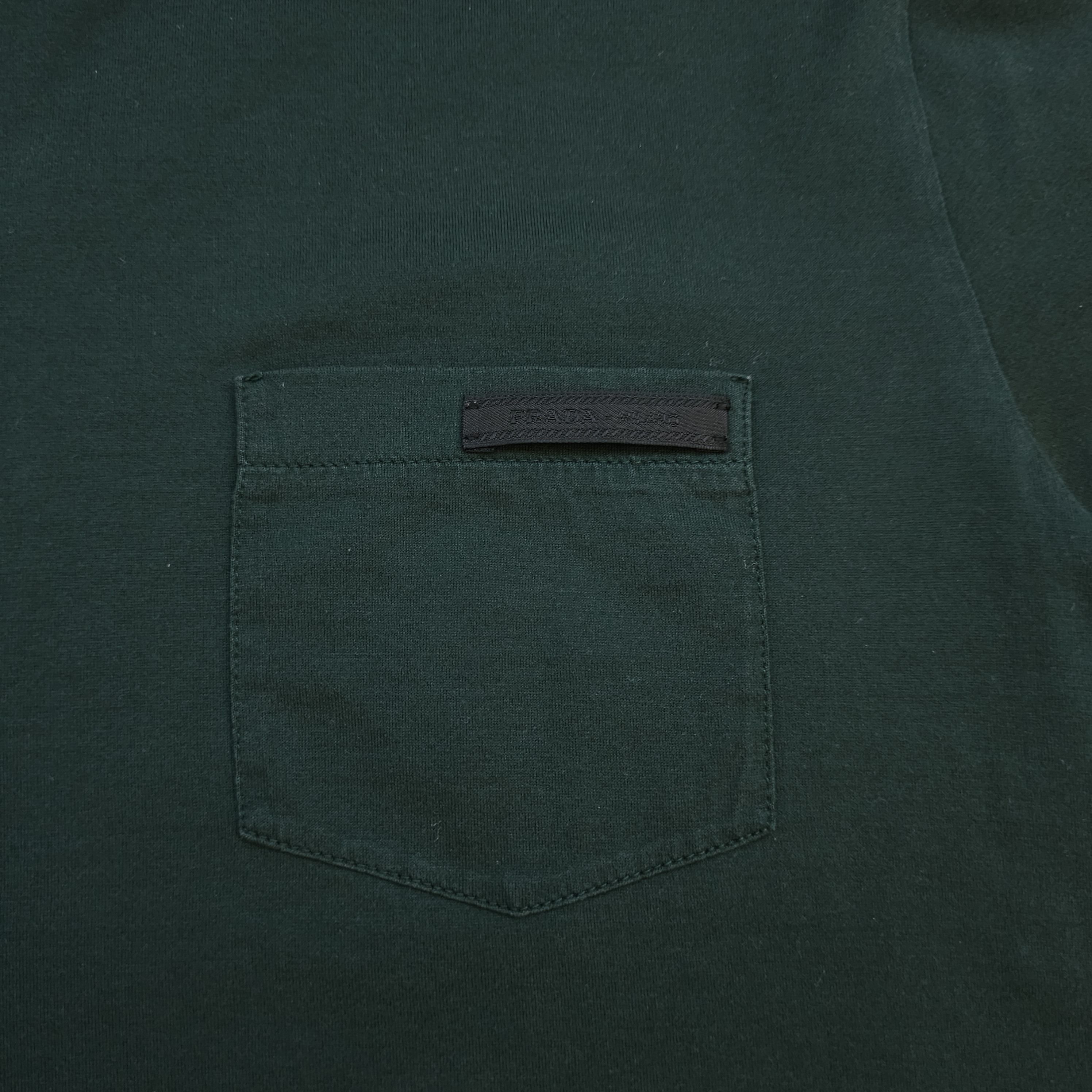 Prada Prada Milano T-shirt Black Tab Pocket Mens size S Size US S / EU 44-46 / 1 - 3 Thumbnail