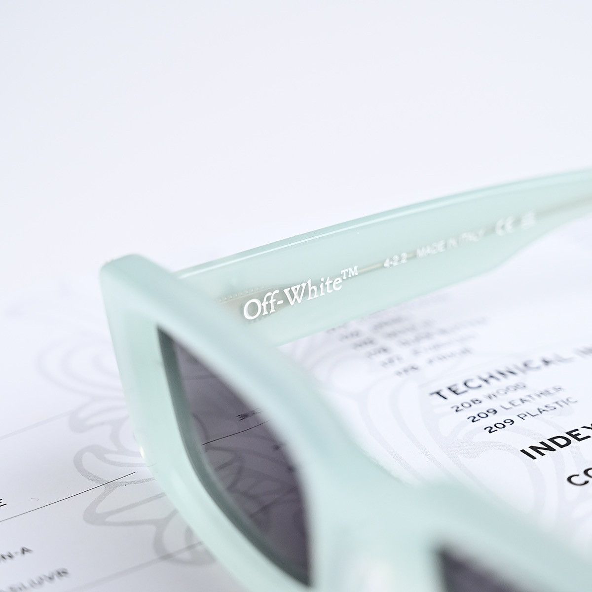 Off-White OFF WHITE ARTHUR SUNGLASSES Size ONE SIZE - 4 Thumbnail