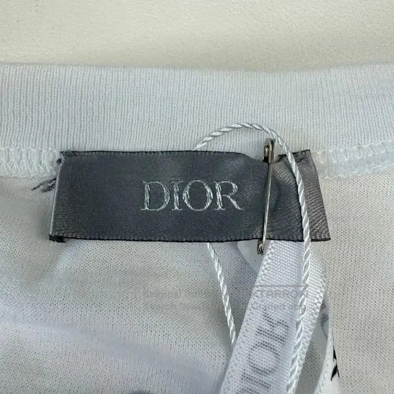 Dior Dior White Cotton T. Size XL / US 12-14 / IT 48-50 - 3 Thumbnail
