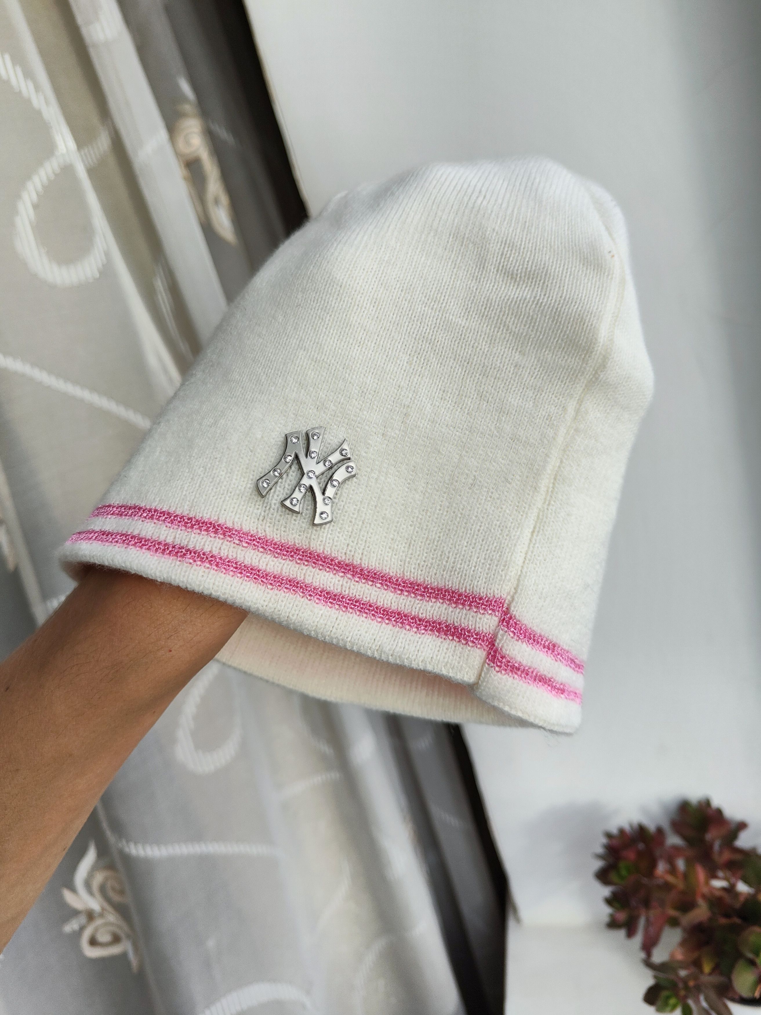 New York Yankees New York Yankees MLB Vintage Women's Hat Yankees Size ONE SIZE - 5 Thumbnail