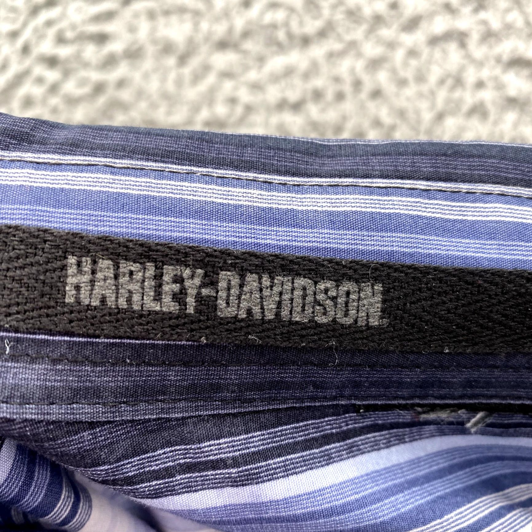 Harley Davidson Harley-Davidson Shirt Men Large Blue Striped Skull Moto Biker Rocker Grunge 90's Shirt Men Large Blue Striped Skull Moto Biker Roc Size US L / EU 52-54 / 3 - 6 Thumbnail