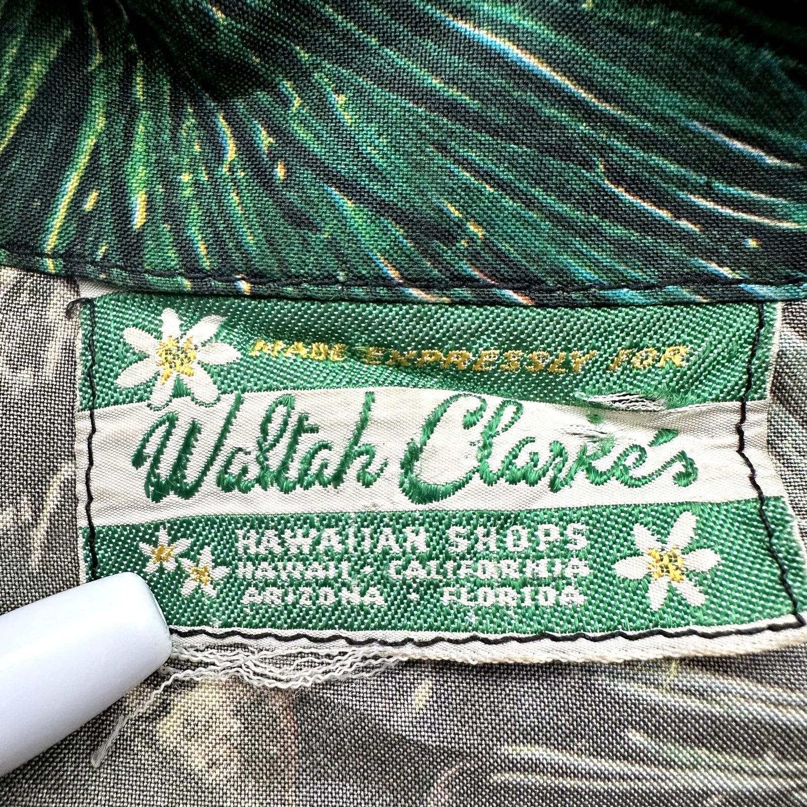 Other Vintage 1970 Waltah Clarke's Collage Hawaiian Shirt Large Size US L / EU 52-54 / 3 - 3 Thumbnail