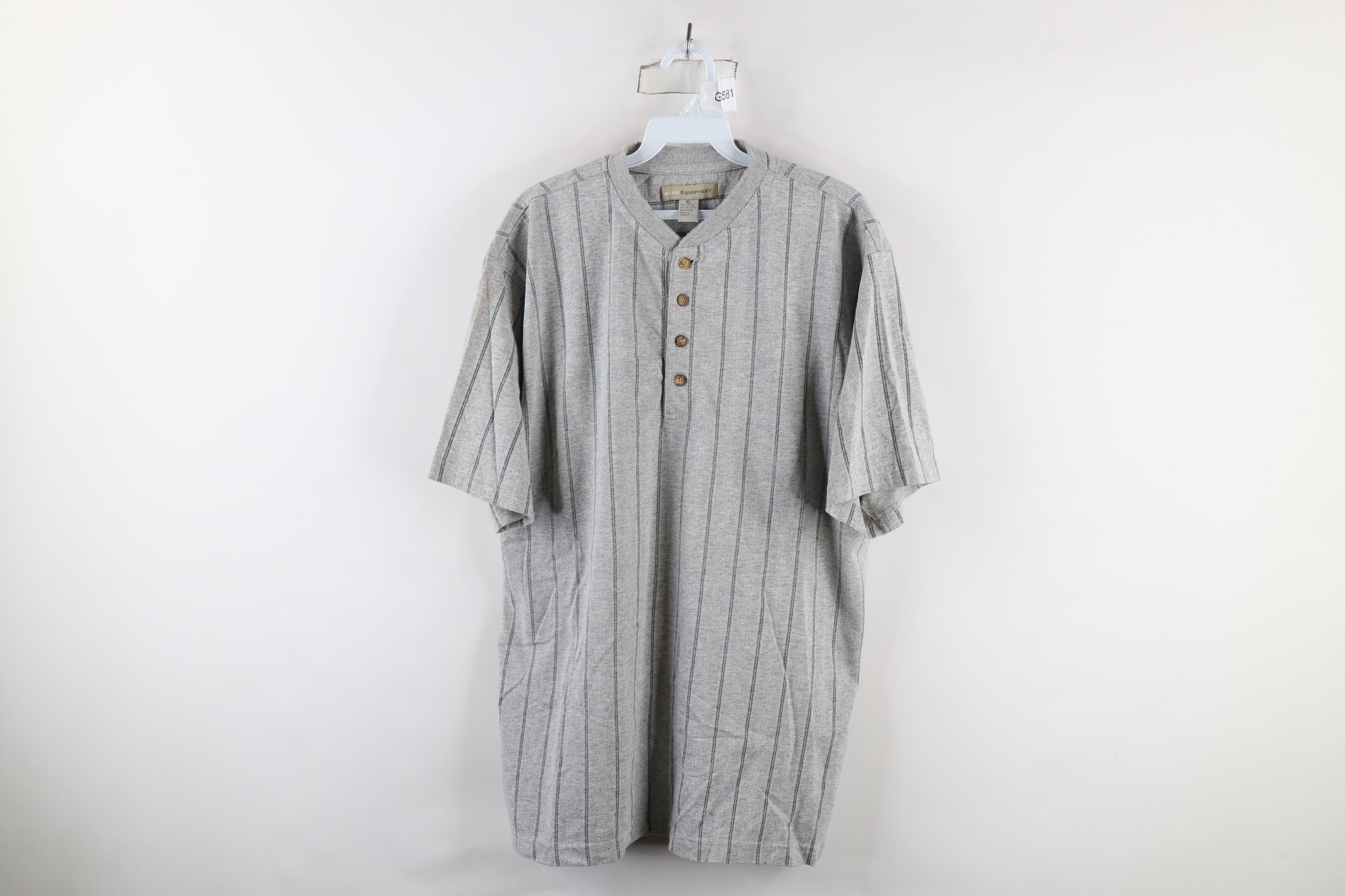 Vintage Vintage 90s Streetwear Short Sleeve Henley T-Shirt Gray Size US XL / EU 56 / 4 - 1 Thumbnail