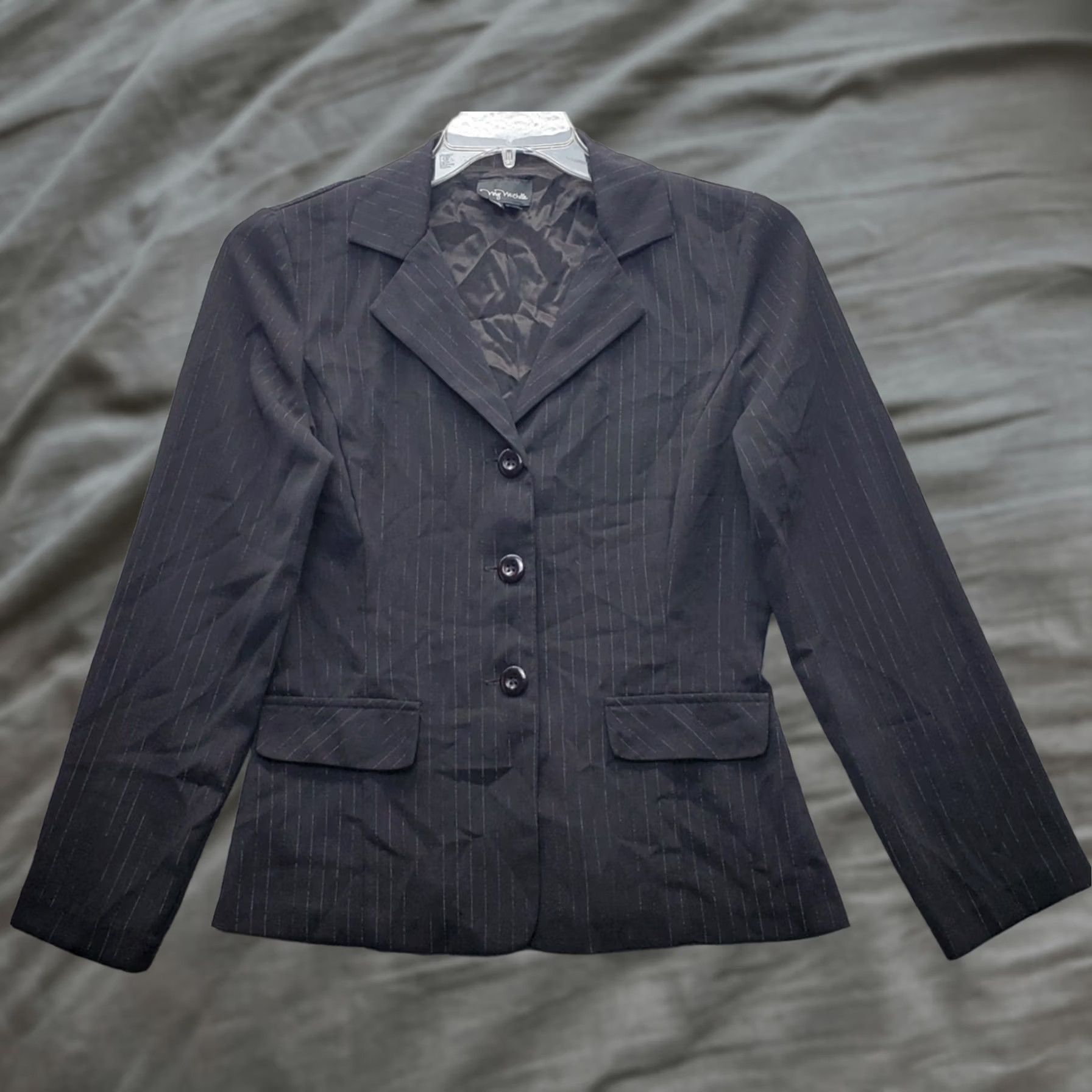 Vintage My Michelle Blazer Womens Size 5 Black Metallic Pinstripe Slimming Single-Breasted Blazer Size S / US 4 / IT 40 - 1 Thumbnail