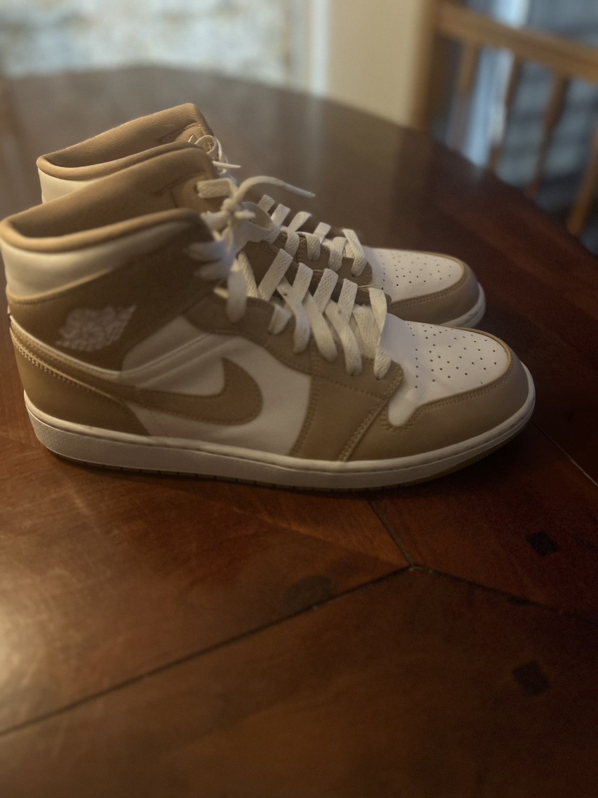 Jordan Brand Hemp/white-Gum yellow Size US 12 / EU 45 - 1 Thumbnail