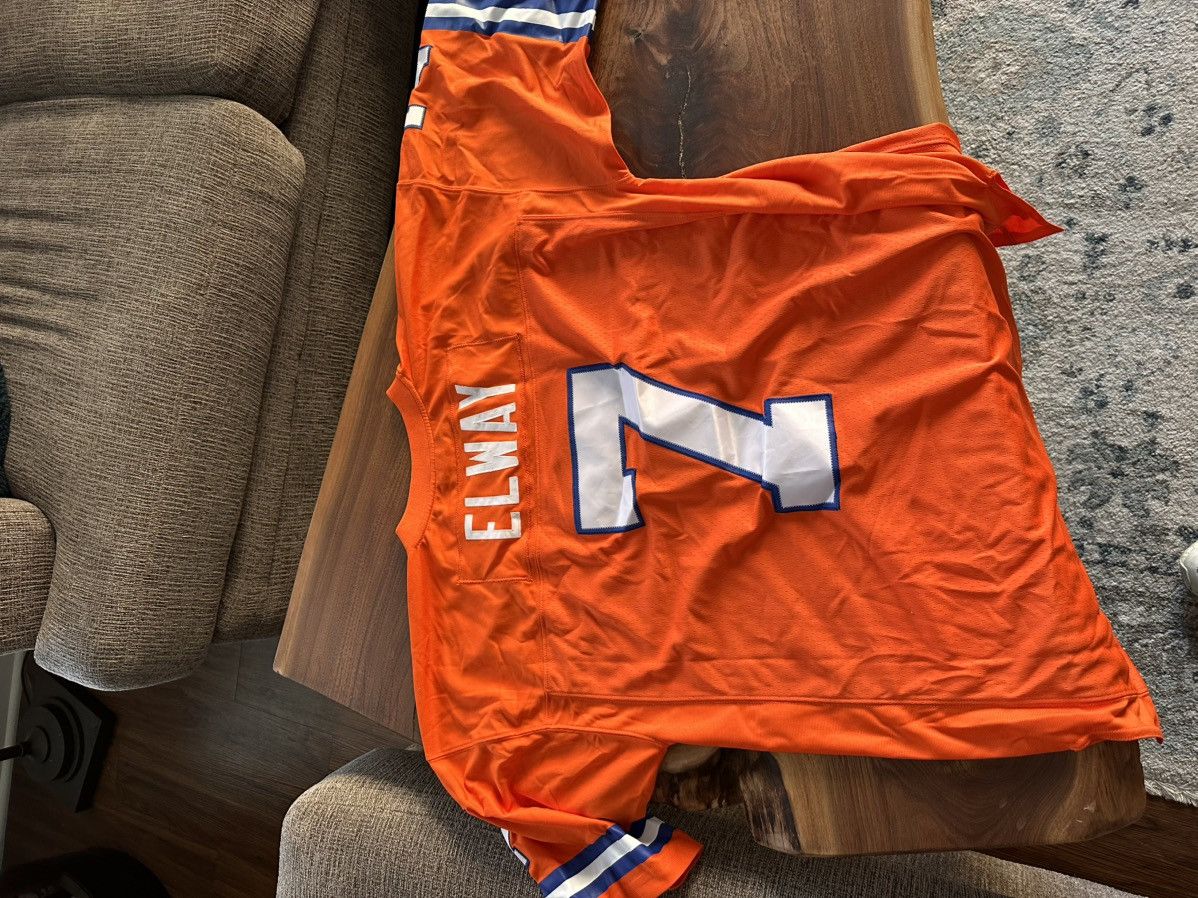 Mitchell & Ness Mitchell & Ness Denver Broncos Replica 1990 John Elway Size US XL / EU 56 / 4 - 2 Thumbnail