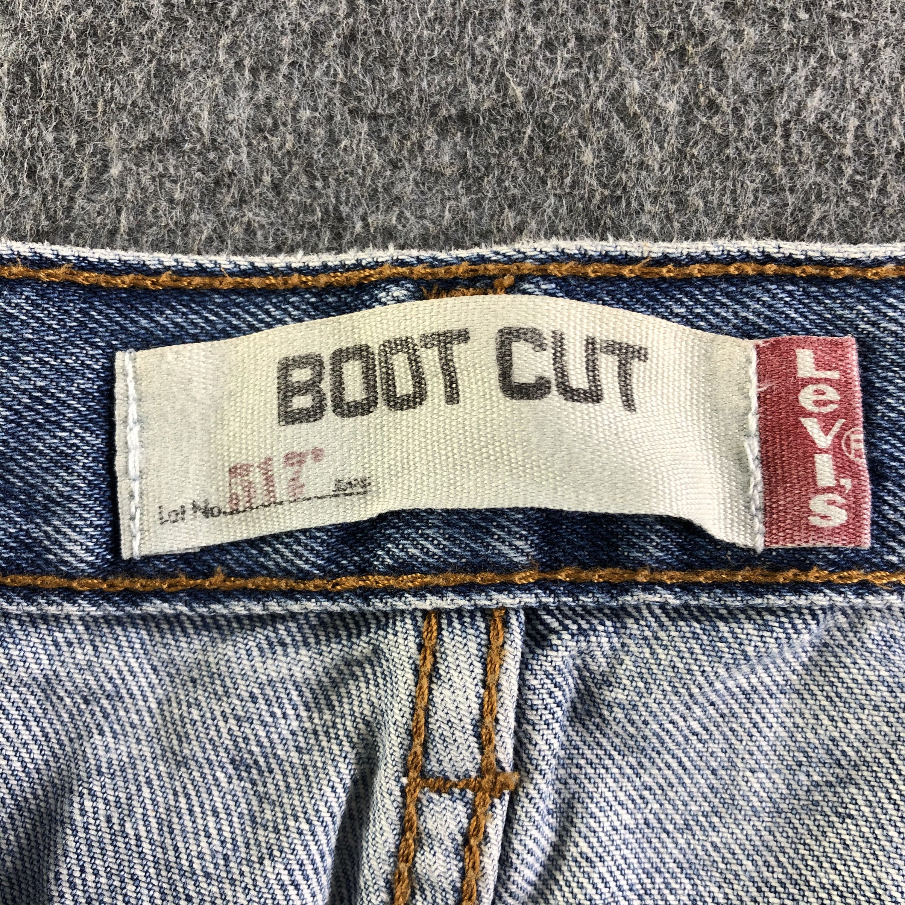 Levi's Vintage Blue Wash Levis 517 Jeans-J4381 Size US 36 / EU 52 - 12 Thumbnail