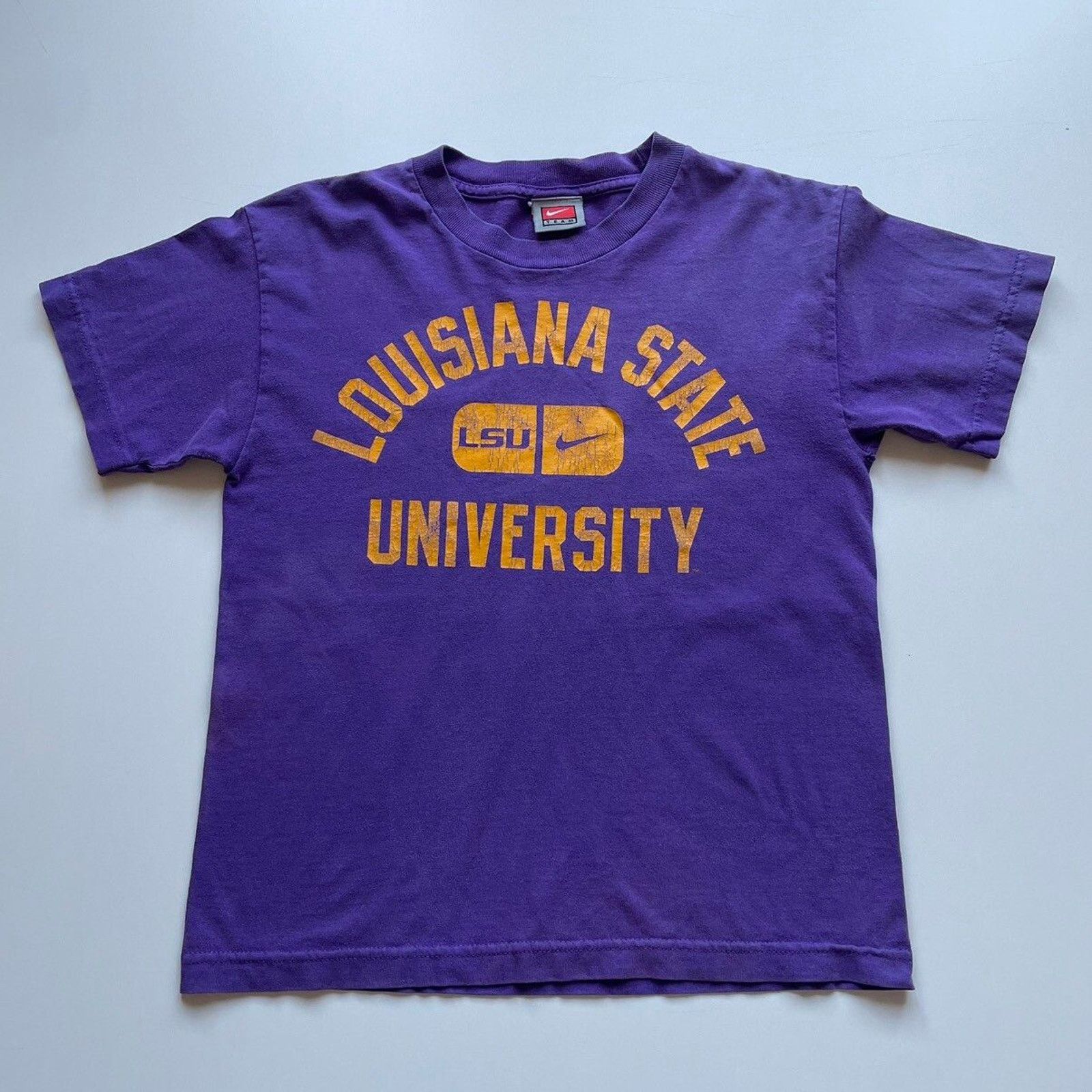 NCAA × Nike × Vintage Vintage 90s Nike Louisiana State University NCAA T Shirt XS Size US XS / EU 42 / 0 - 1 Thumbnail