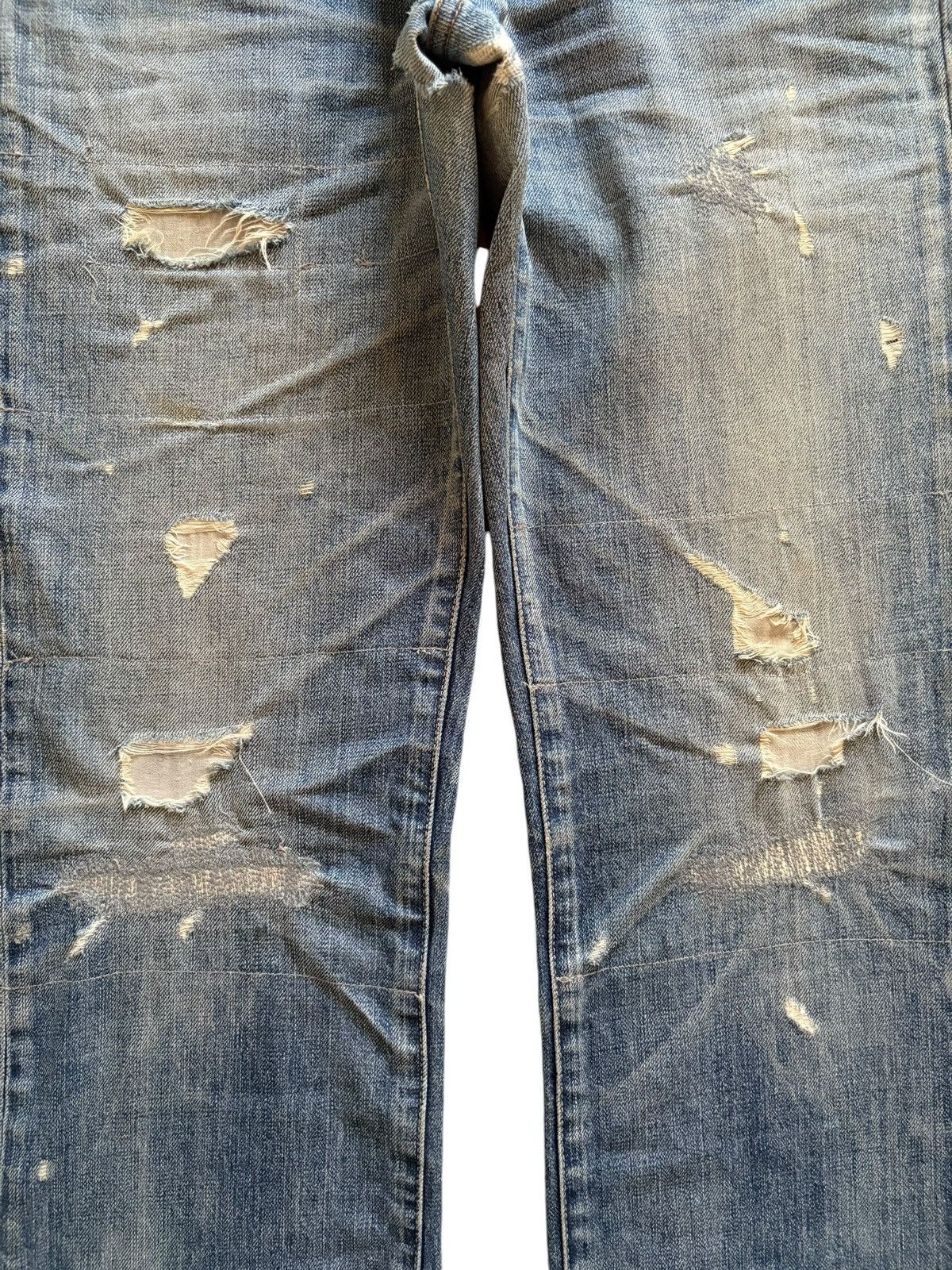 Japanese Brand Vintage Japanese Brand Faded Wash Ripped Loose Jeans Size US 32 / EU 48 - 5 Thumbnail