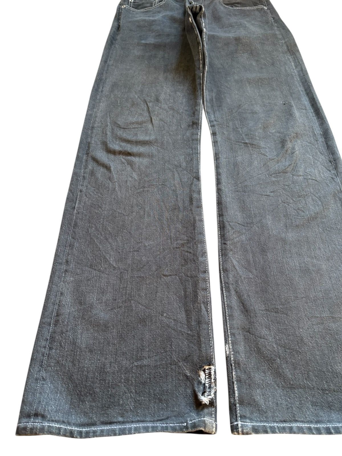 Beauty Beast × Japanese Brand Vintage Japanese Brand Buckle Back Distress Rip Baggy Jean Size US 32 / EU 48 - 6 Thumbnail
