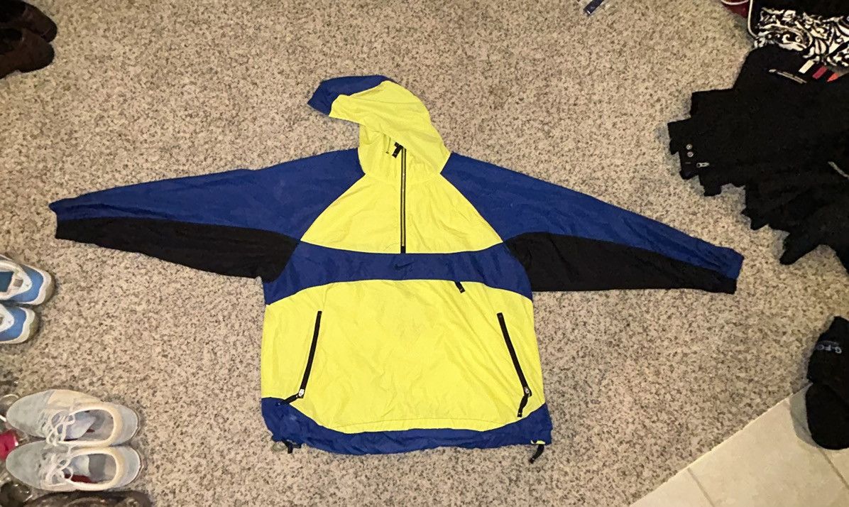 Nike ACG Vintage Nike ACG Packable Windbreaker Jacket Size US XL / EU 56 / 4 - 1 Thumbnail