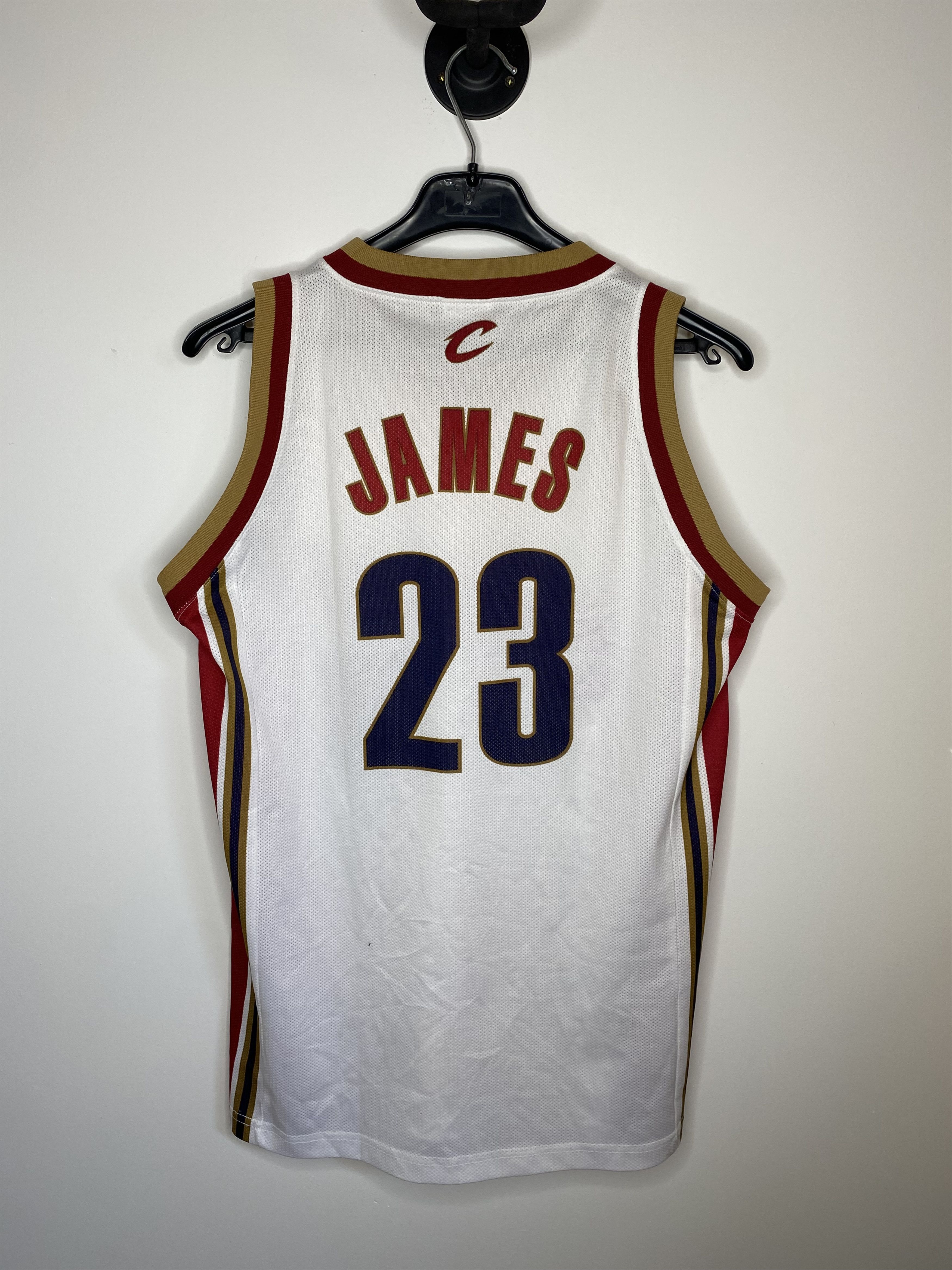 Champion JAMES #23 CLEVELAND CAVALIERS 2003 BASKETBALL JERSEY SHIRT Size US M / EU 48-50 / 2 - 2 Thumbnail