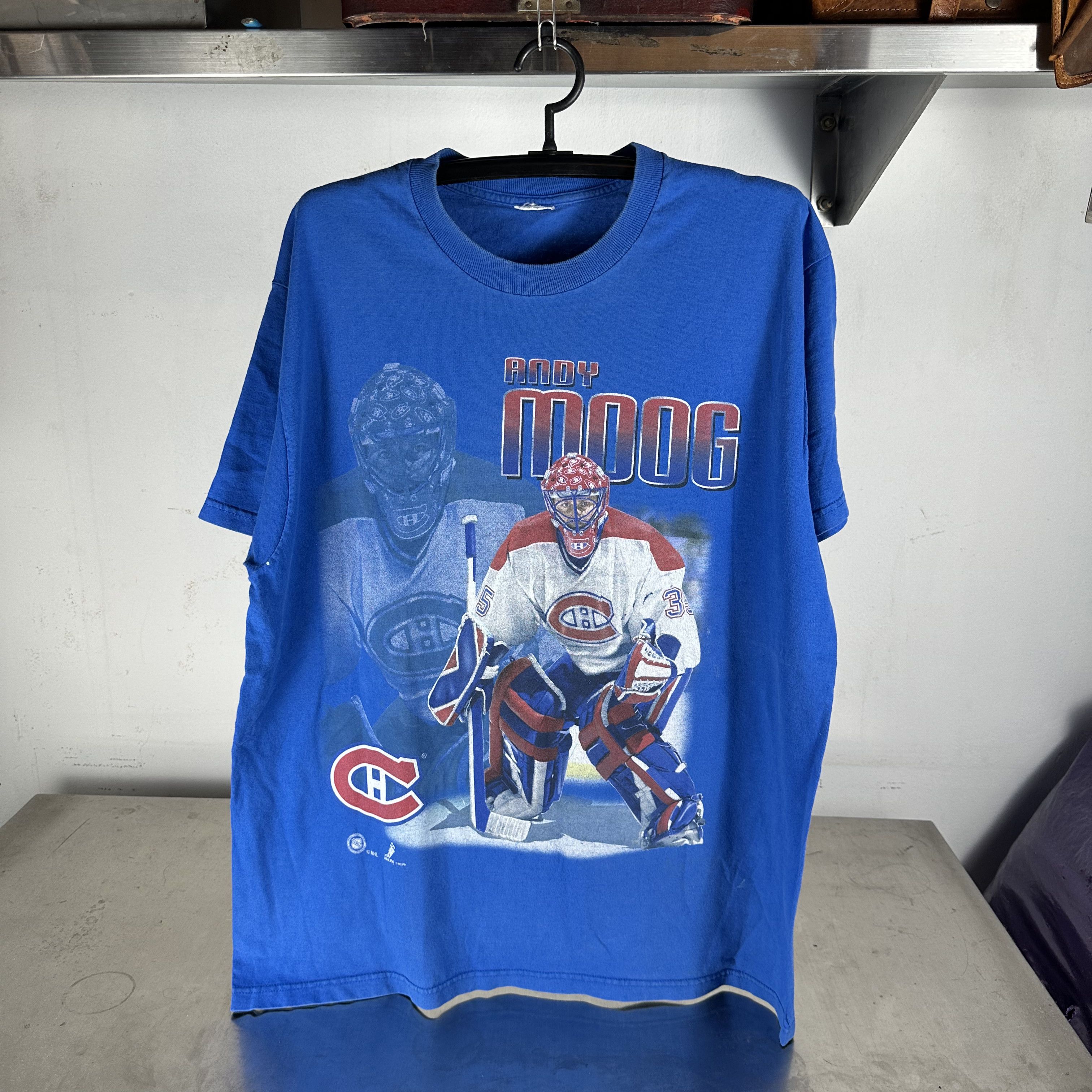 Vintage 90s Andy Moog Montreal Canadiens NHL Graphic XL T-shirt Size US XL / EU 56 / 4 - 1 Thumbnail