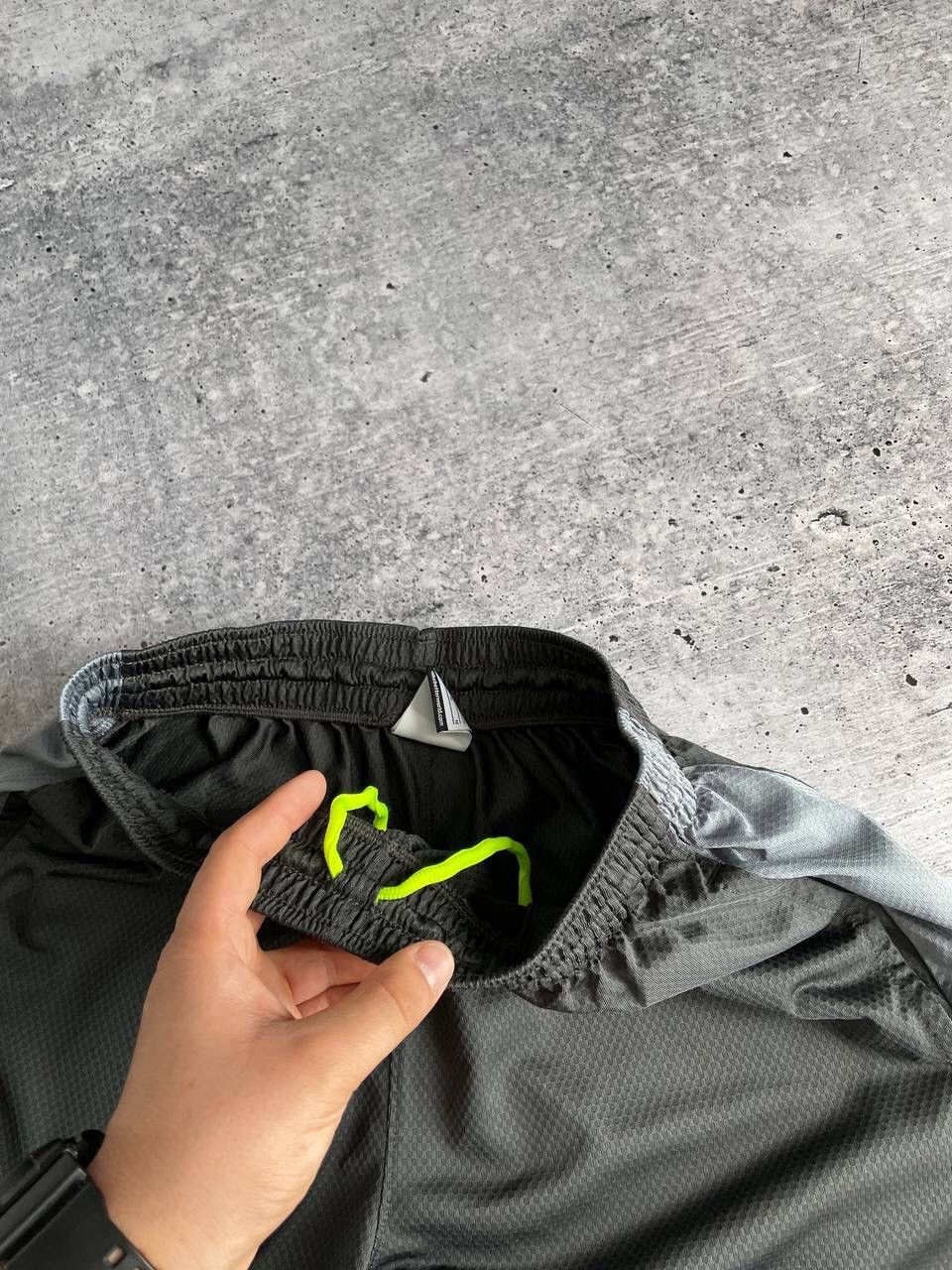 Nike Vintage Nike 90’s Y2K Style Drill Grey Shorts Rap Size US 32 / EU 48 - 9 Thumbnail