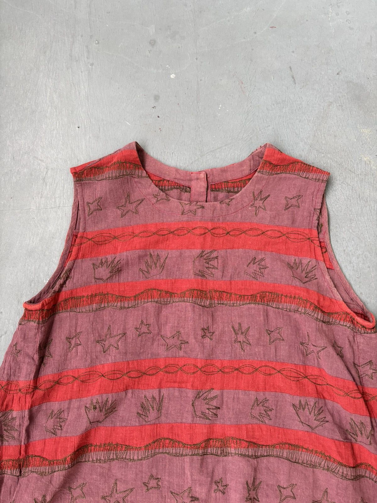 Hai Sporting Gear 90s Vintage Hai Sporting Gear by Issey Miyake Aztec Tank Size US M / EU 48-50 / 2 - 2 Thumbnail
