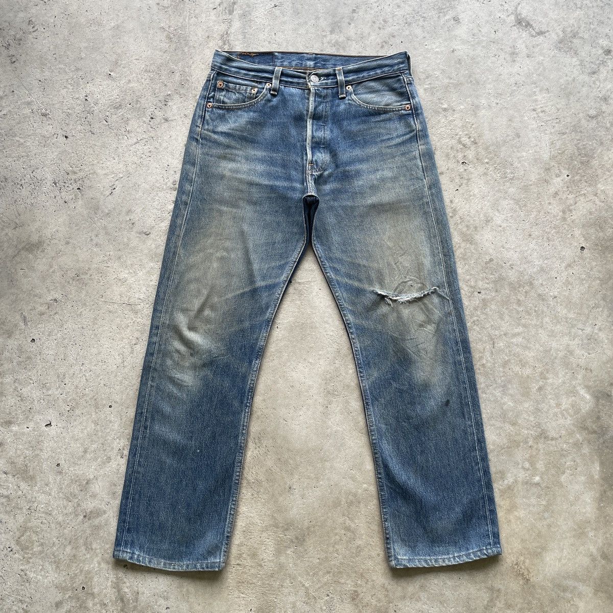 Levi's Vintage Clothing Vintage Levi’s 501 Rusty Faded Distressed Jeans Pants W29 Size US 29 - 1 Thumbnail