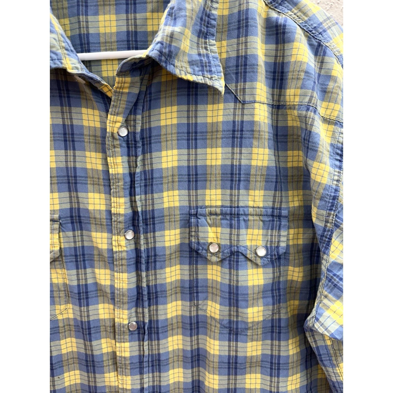 Gap Gap Factory Store Mens Shirt XL Blue Yellow Plaid ShortSleeve Pearl Snap Up Size US XL / EU 56 / 4 - 2 Thumbnail